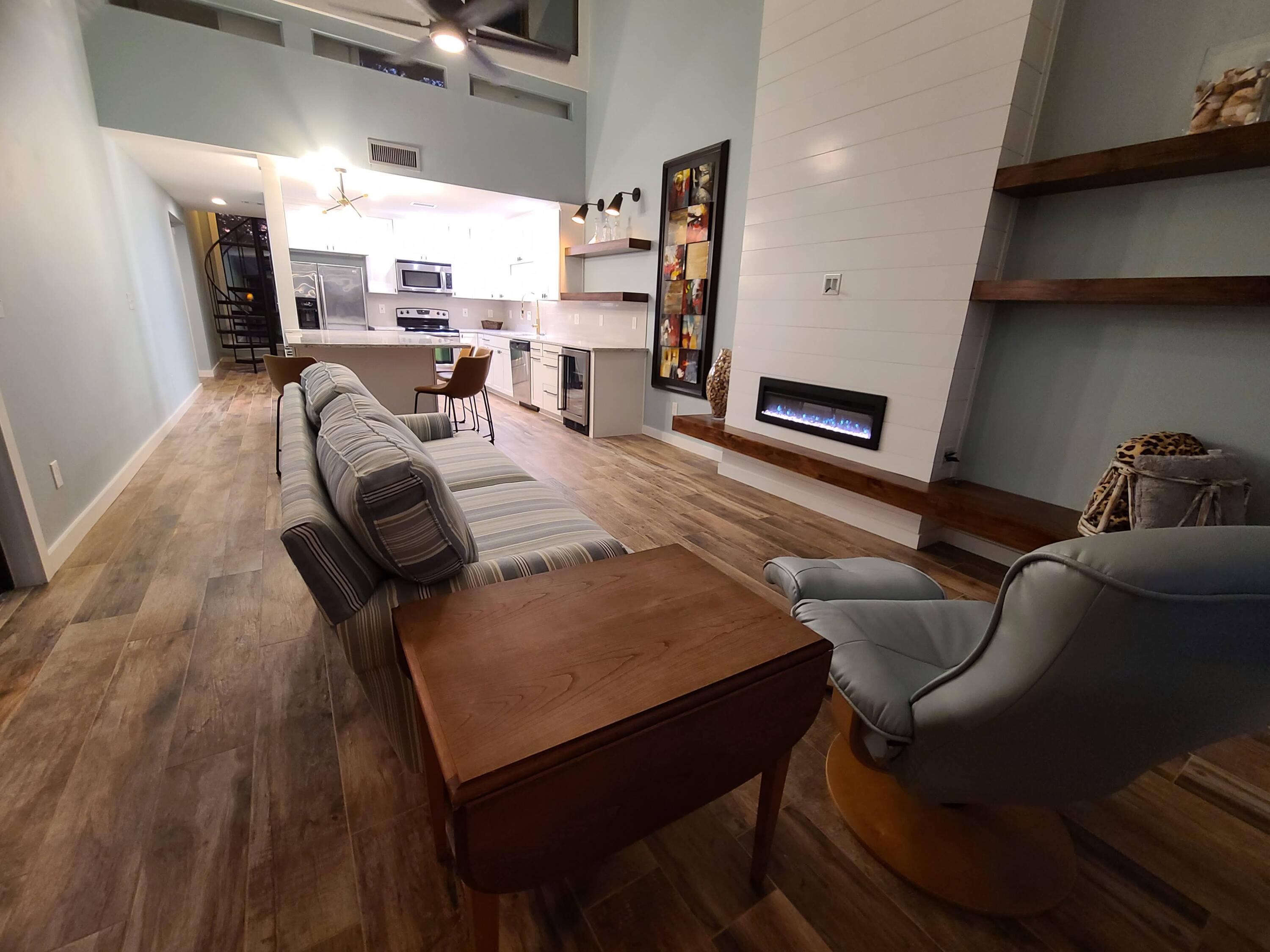 MARINA VILLAS CONDO AT BLUEWATER BAY - Residential