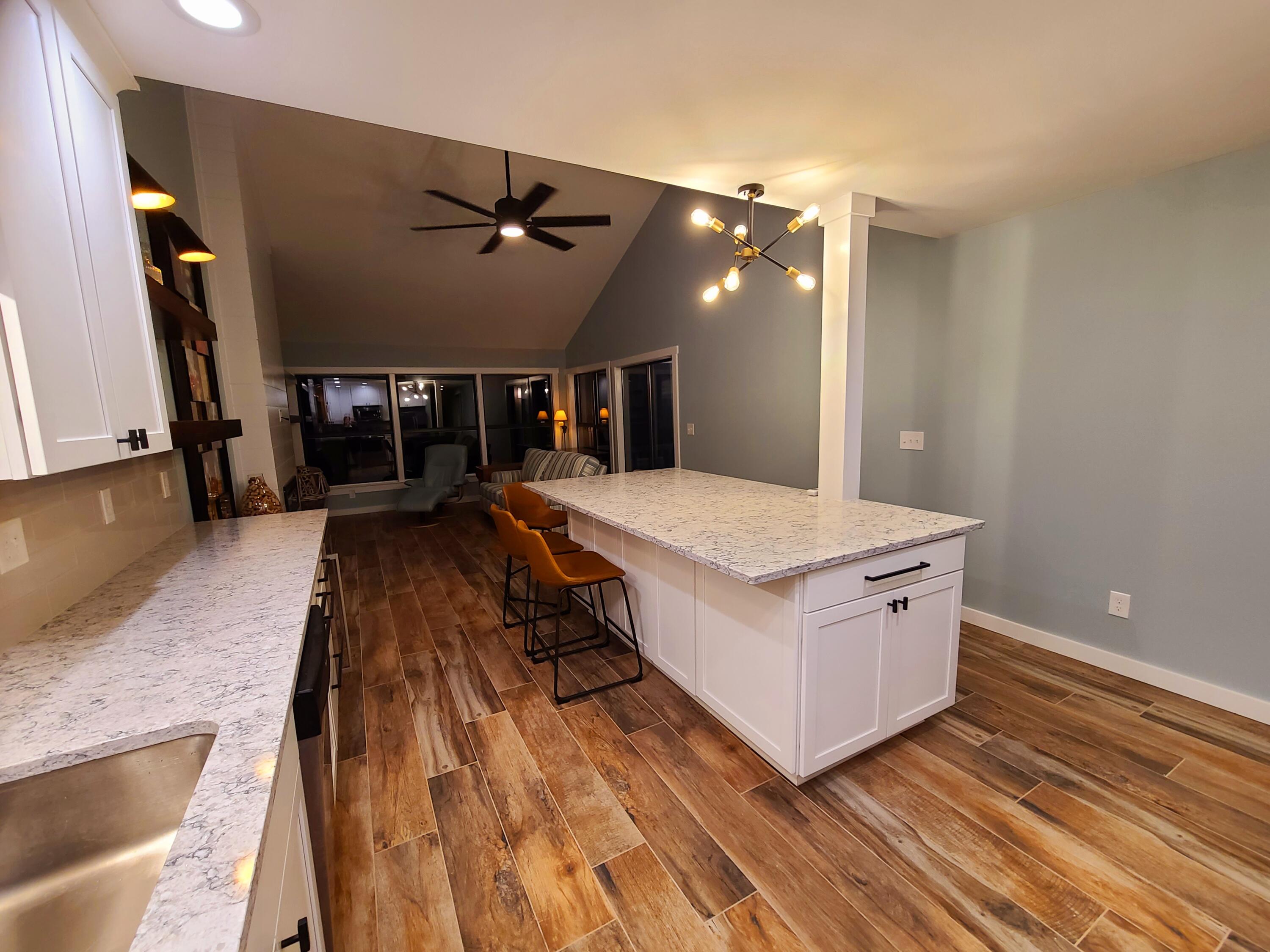 MARINA VILLAS CONDO AT BLUEWATER BAY - Residential