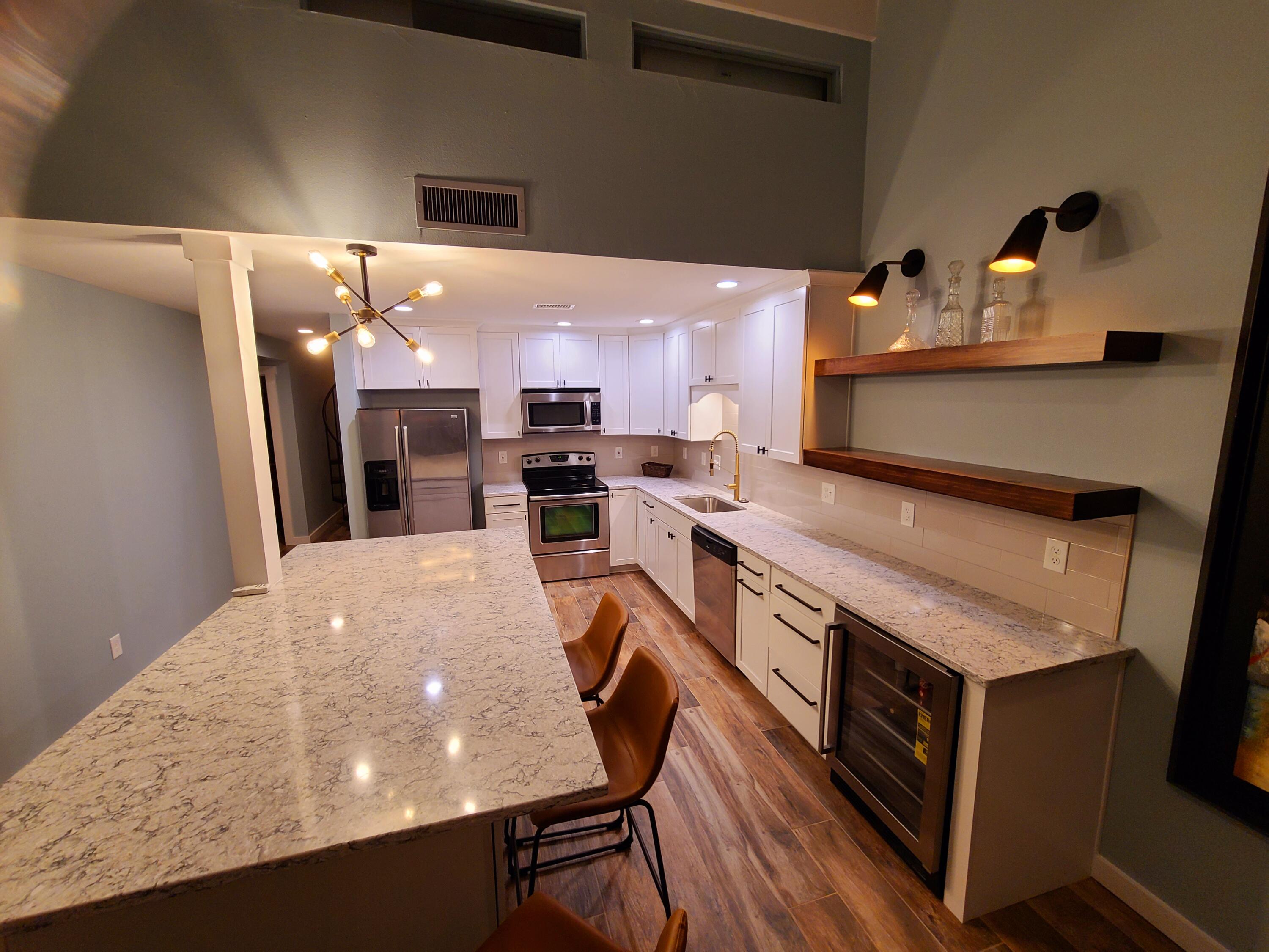 MARINA VILLAS CONDO AT BLUEWATER BAY - Residential