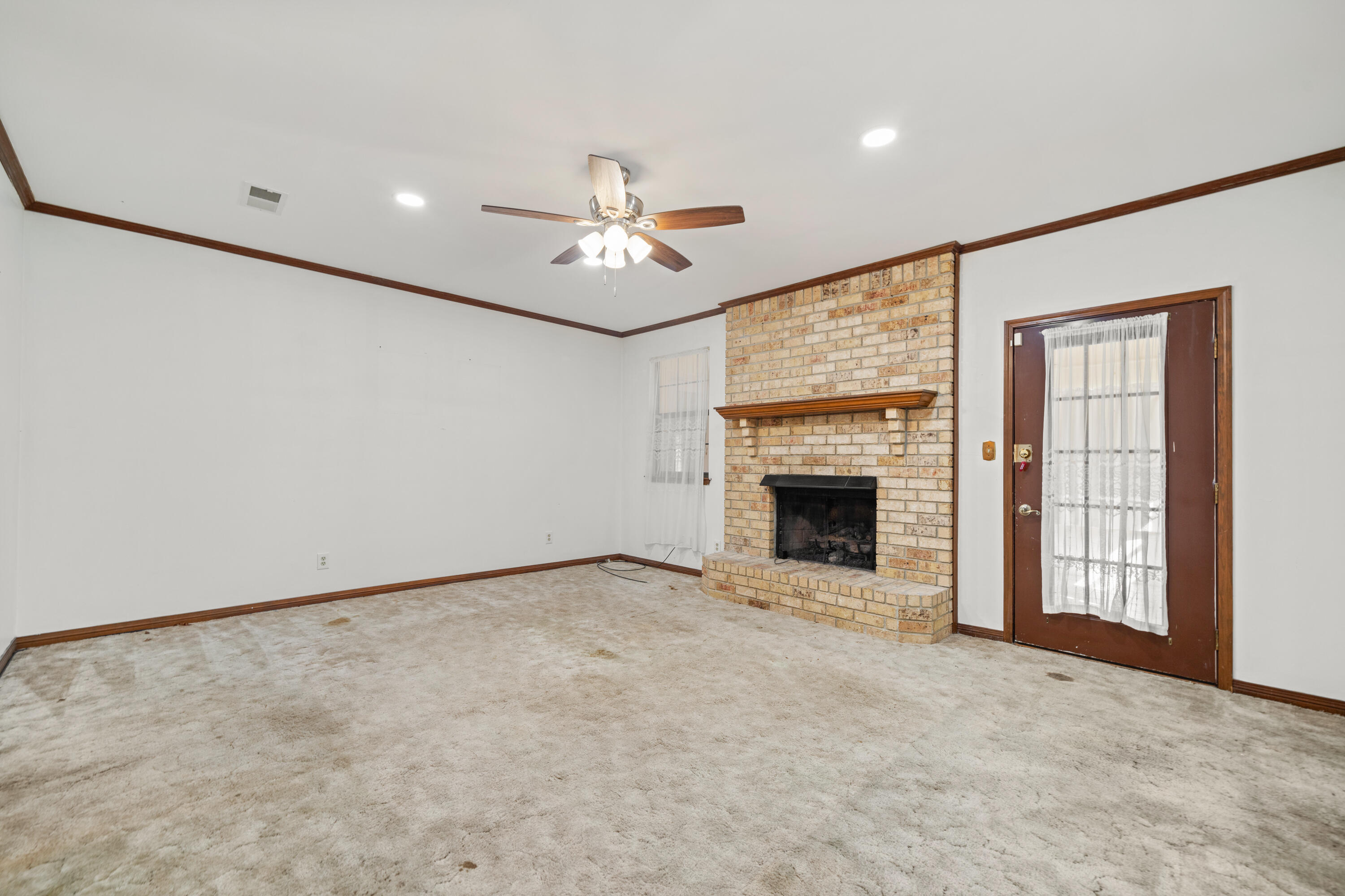 TIMBER LAKE ESTATES - Residential
