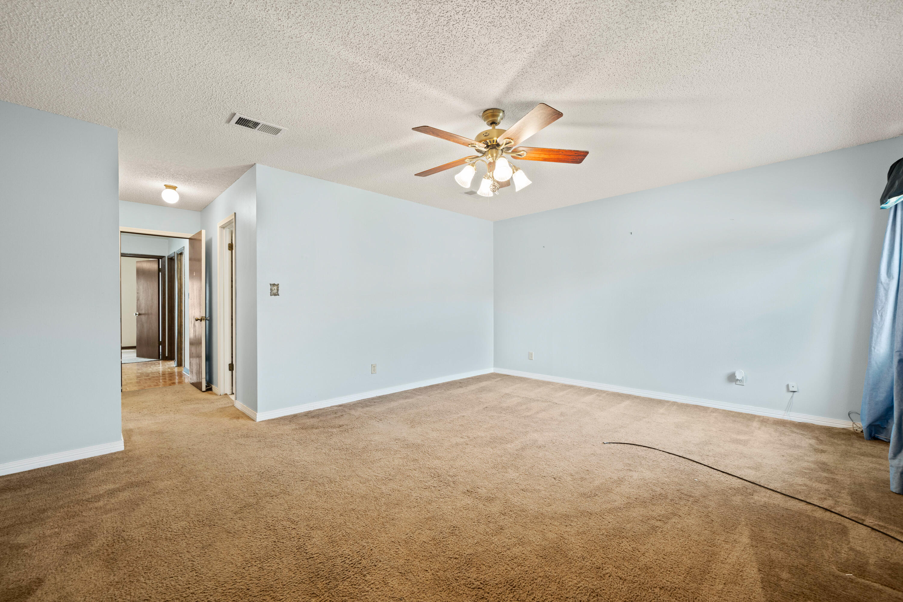 TIMBER LAKE ESTATES - Residential