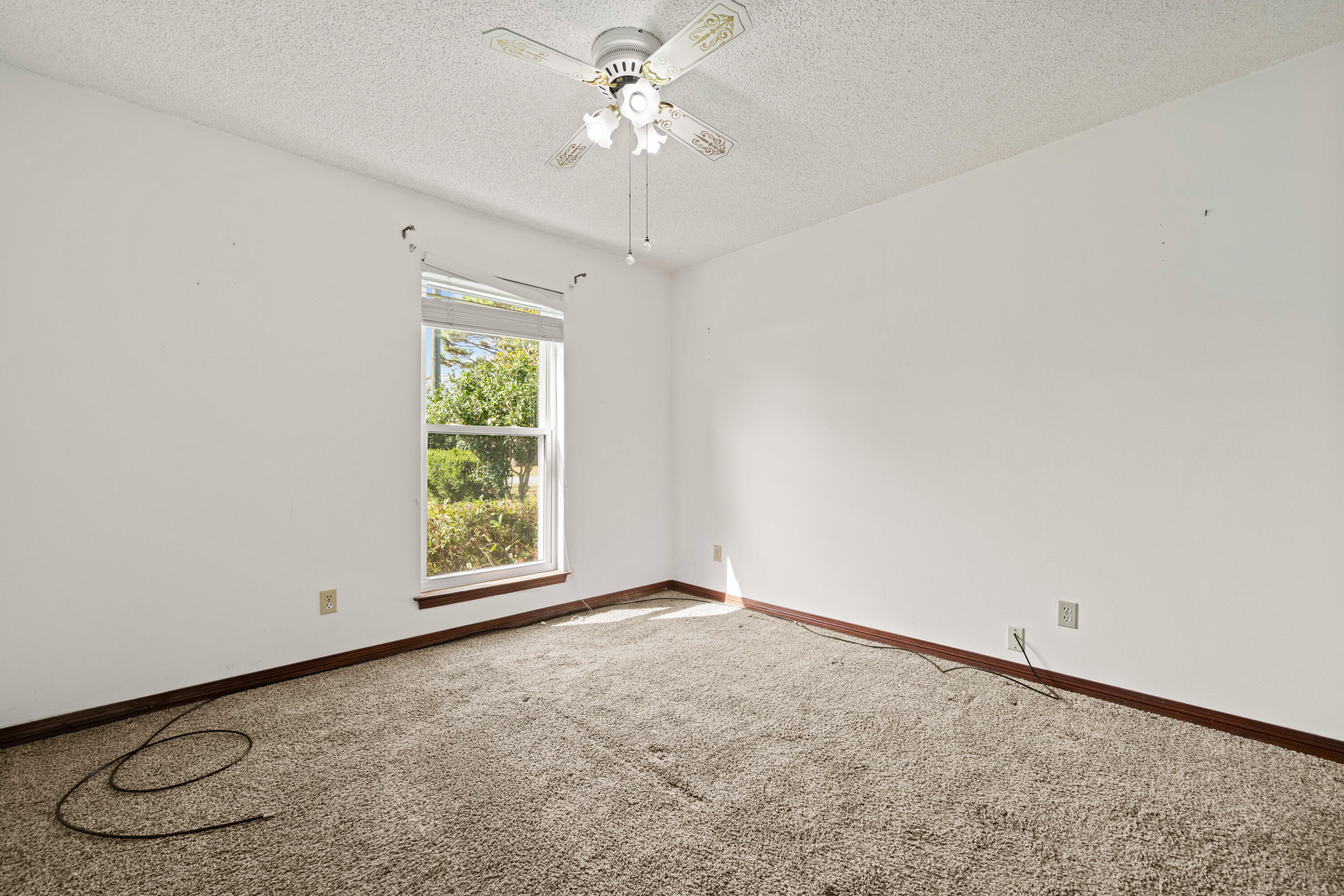 TIMBER LAKE ESTATES - Residential