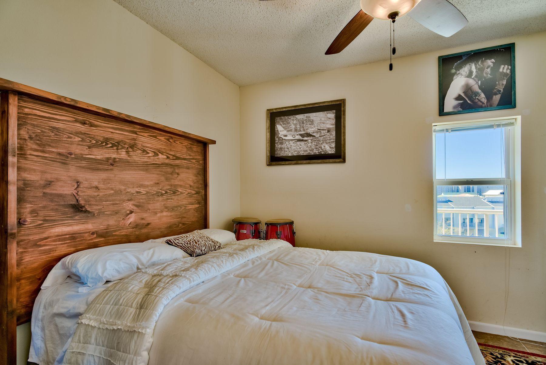 PALM COURT YACHT CLUB - Residential