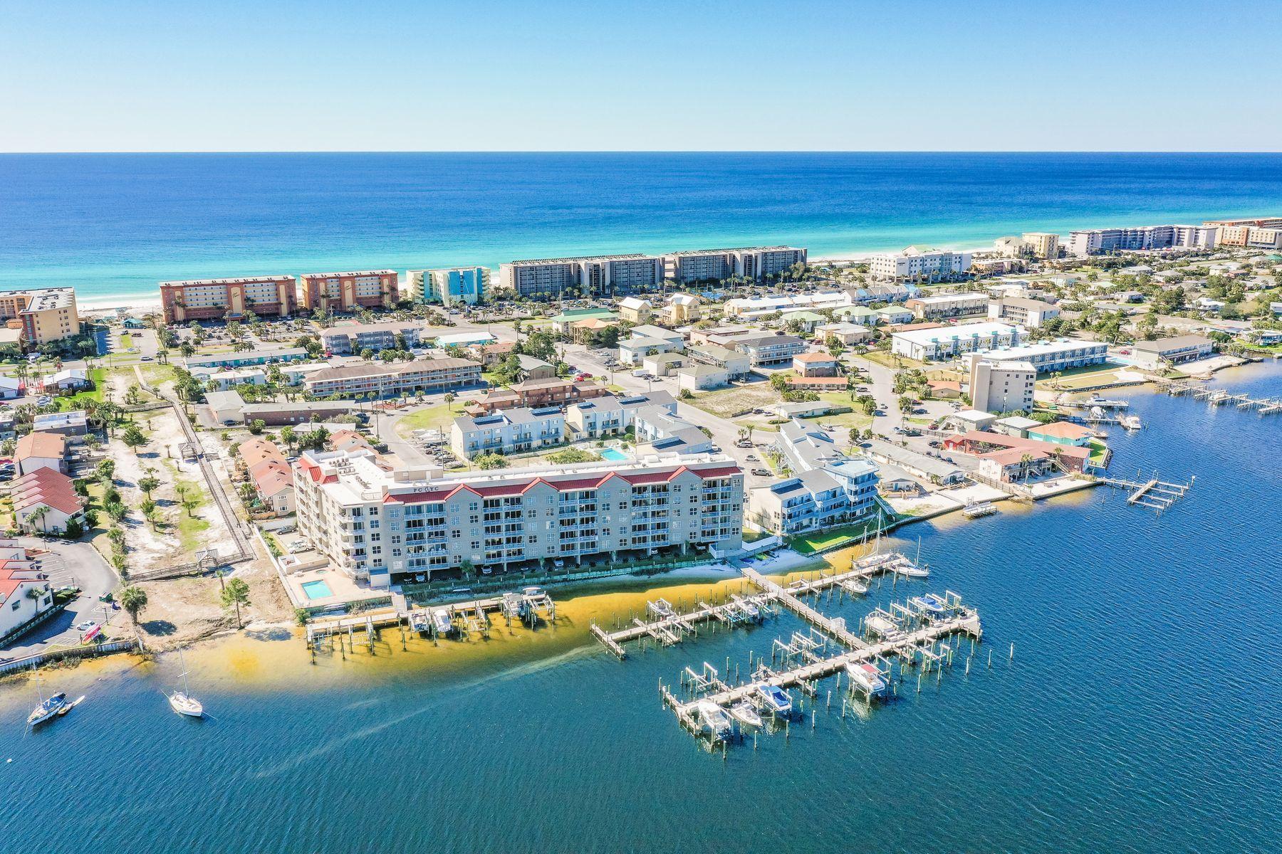 PALM COURT YACHT CLUB - Residential