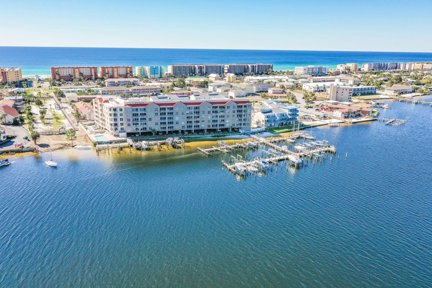 PALM COURT YACHT CLUB - Residential