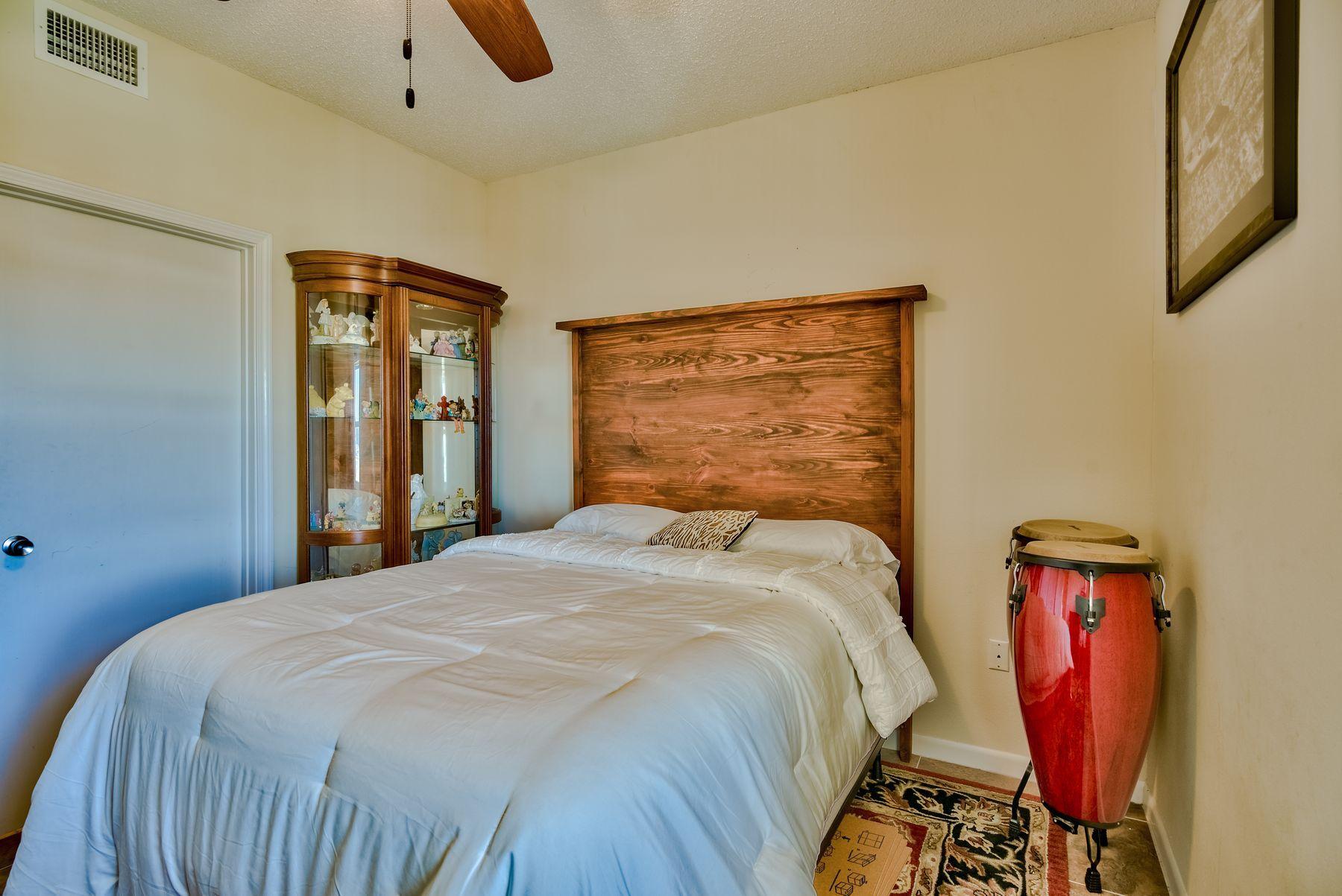 PALM COURT YACHT CLUB - Residential