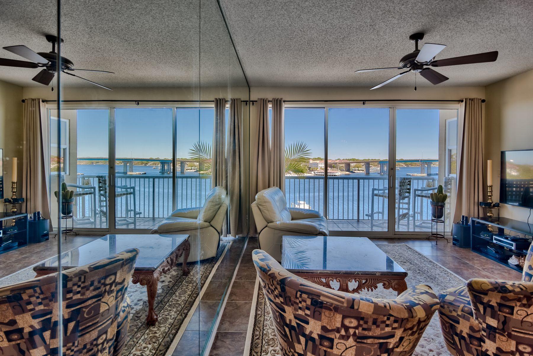 PALM COURT YACHT CLUB - Residential