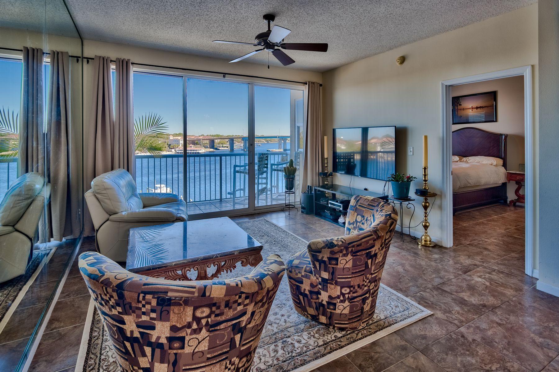 PALM COURT YACHT CLUB - Residential