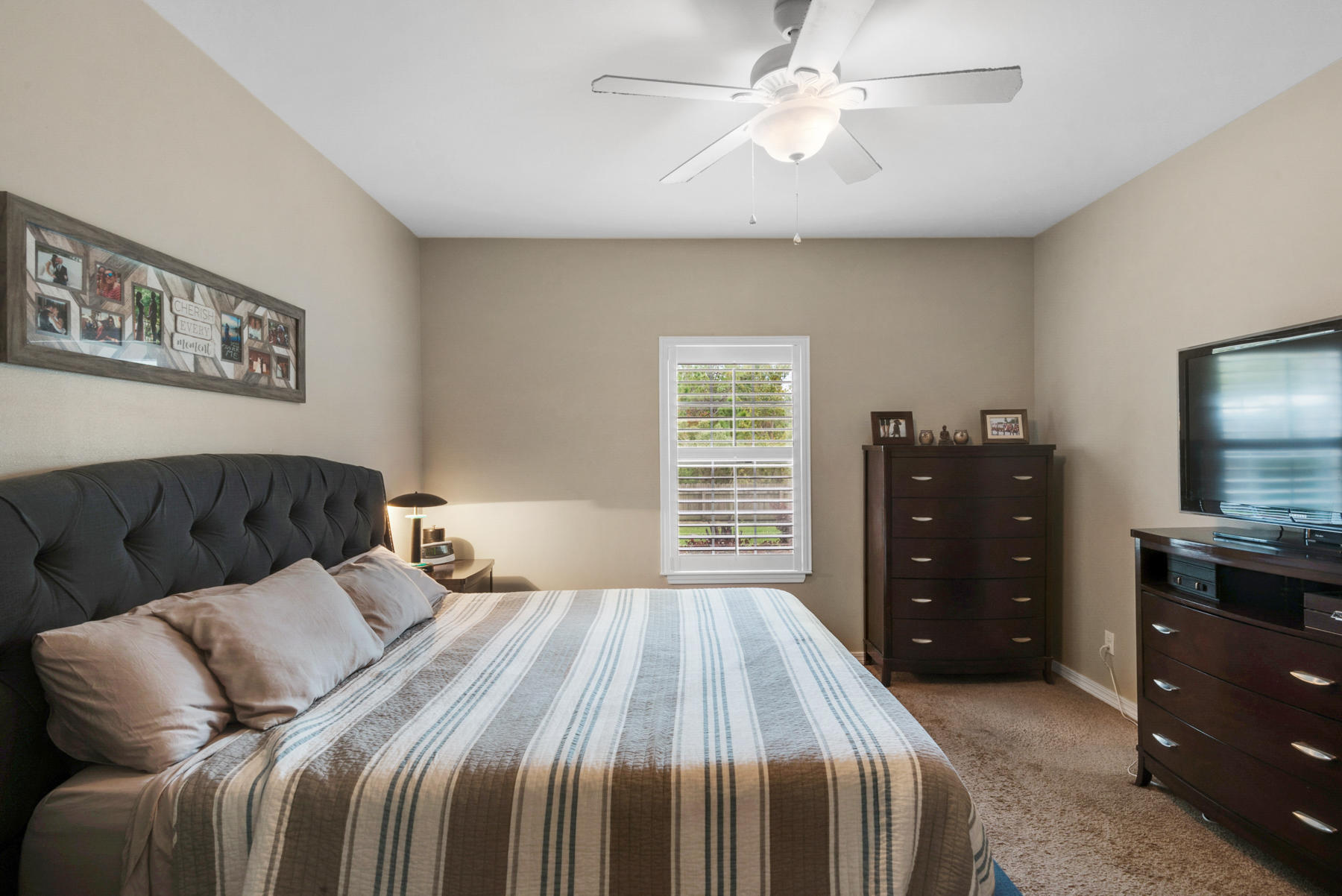 BAYOU PINES UNREC 1ST ADDN - Residential