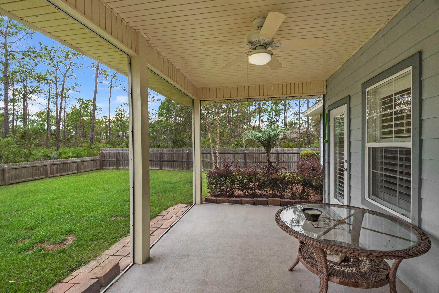 BAYOU PINES UNREC 1ST ADDN - Residential