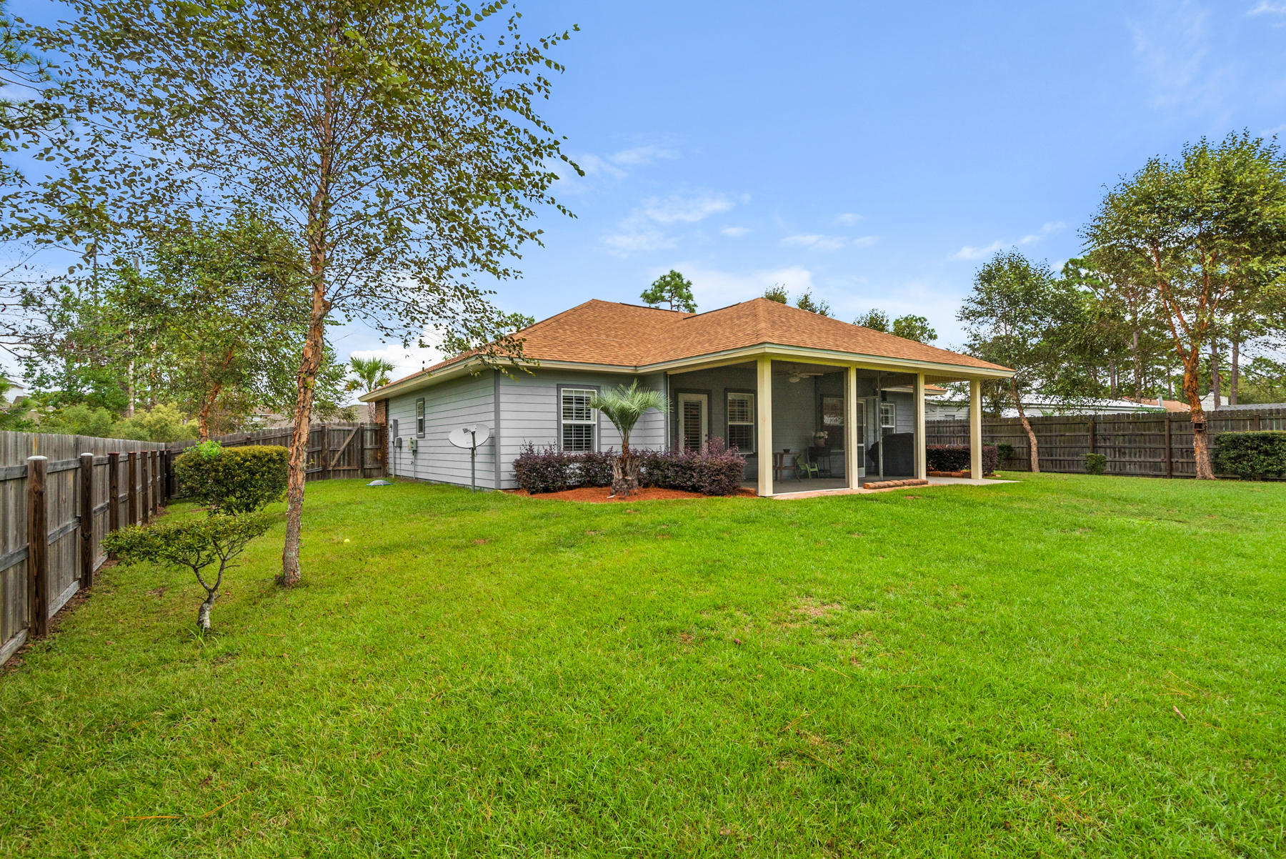 BAYOU PINES UNREC 1ST ADDN - Residential