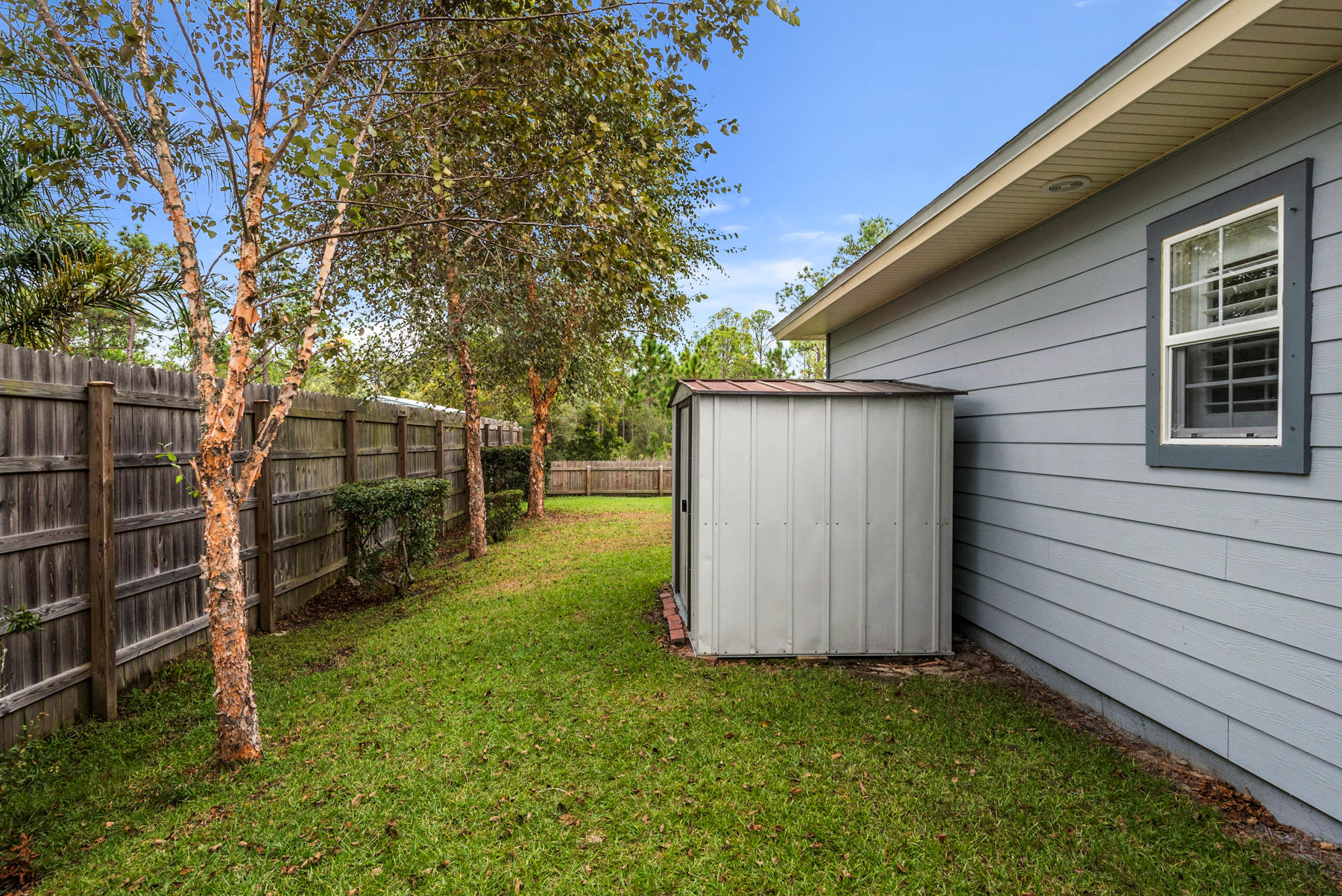 BAYOU PINES UNREC 1ST ADDN - Residential