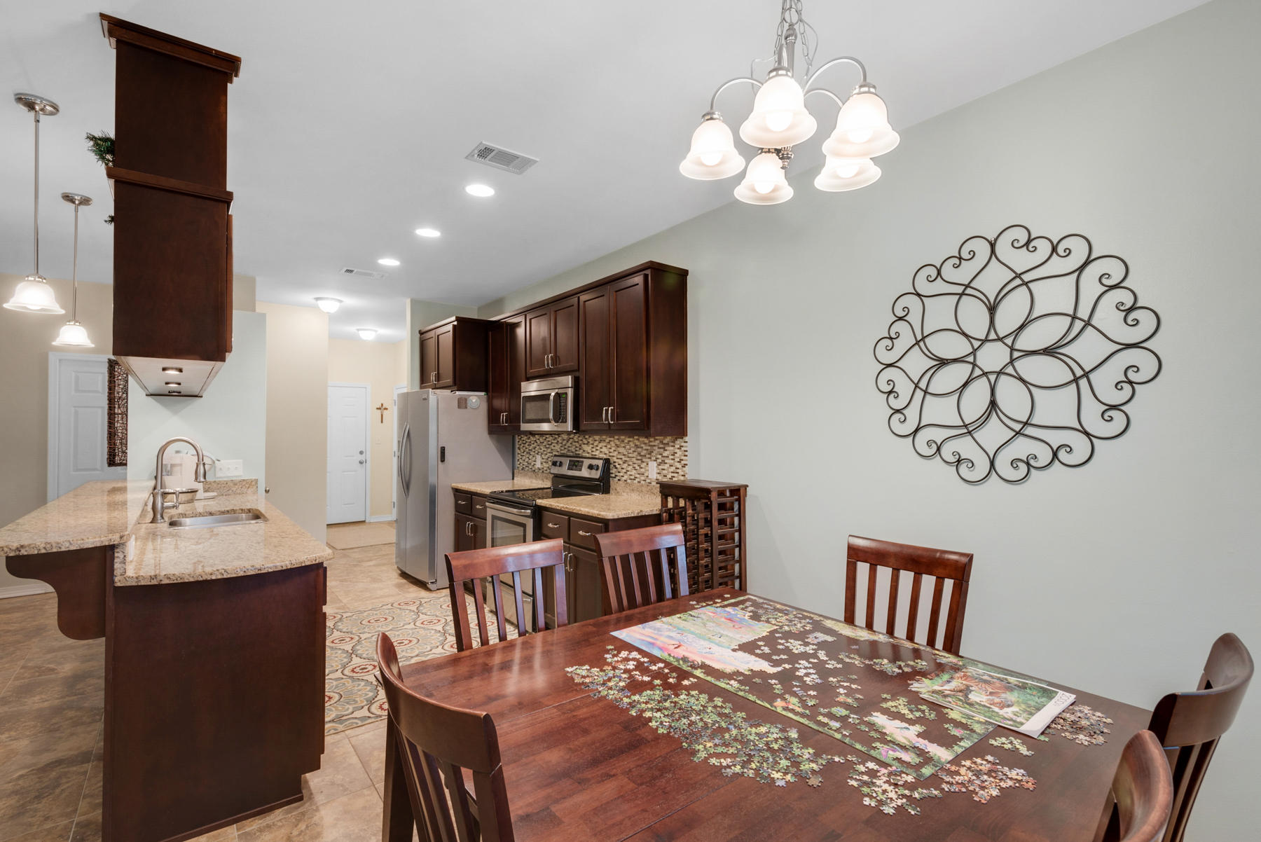 BAYOU PINES UNREC 1ST ADDN - Residential