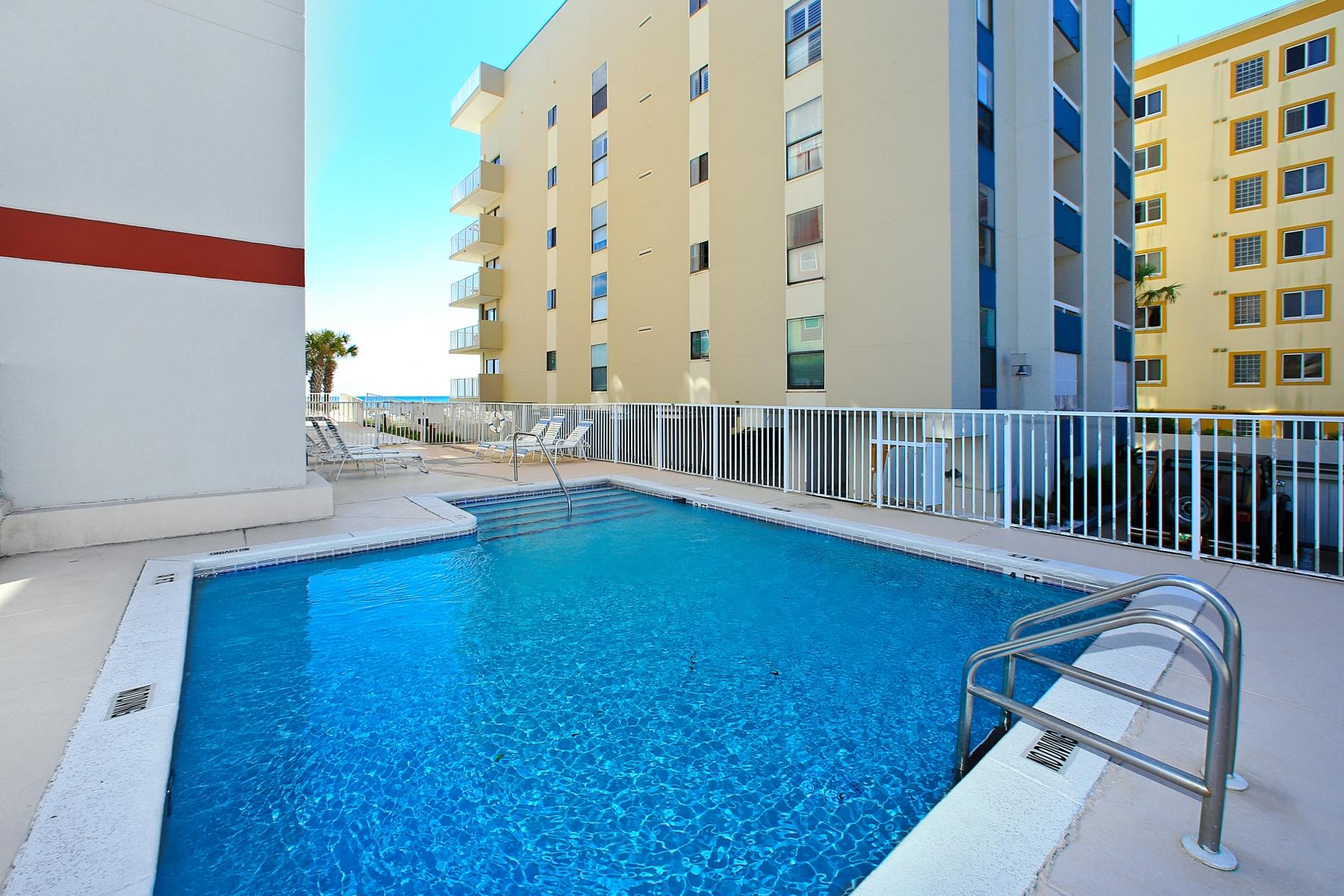 THE PALMS CONDO - Residential