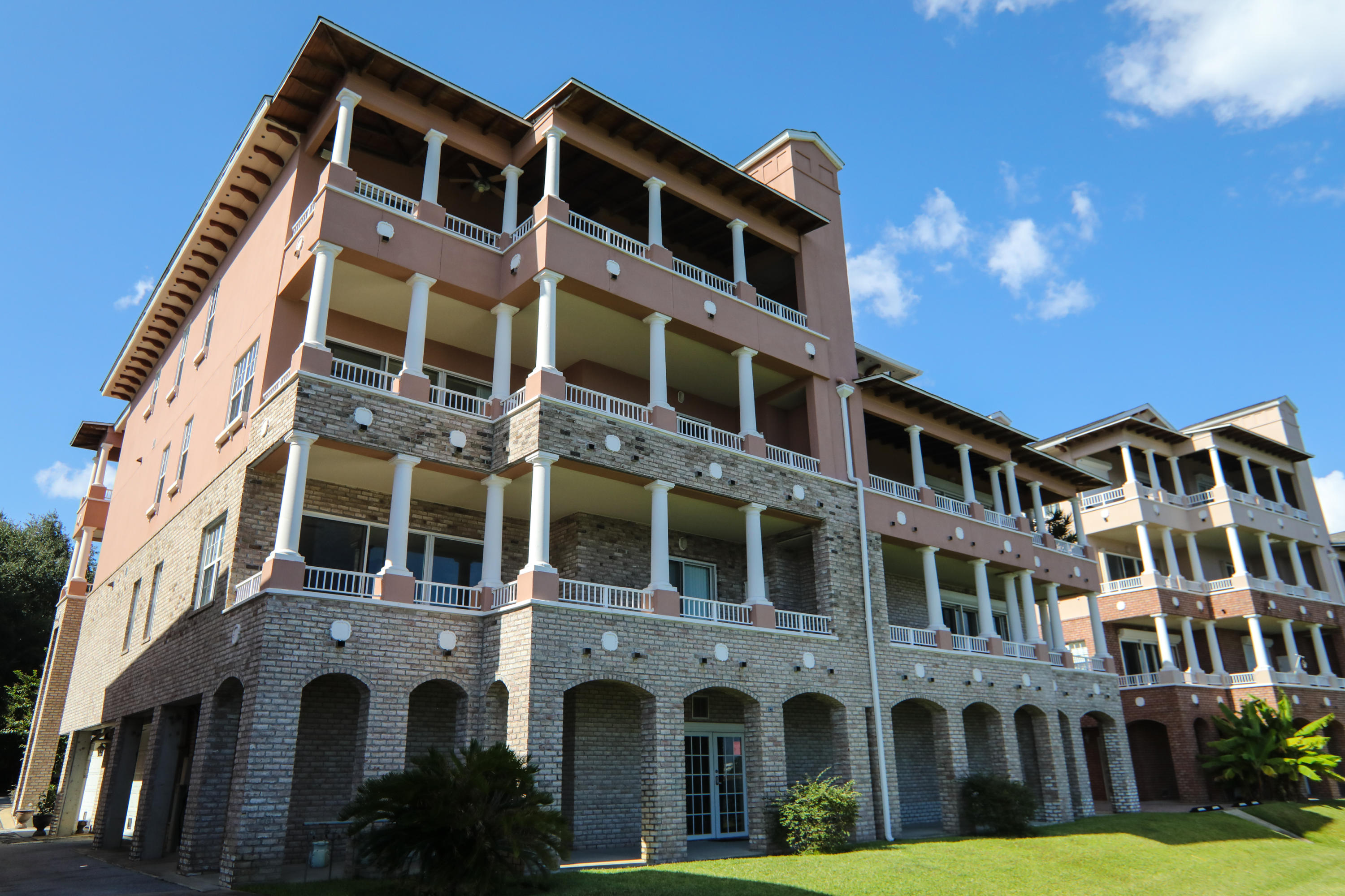 VILLA DI MARE - Residential