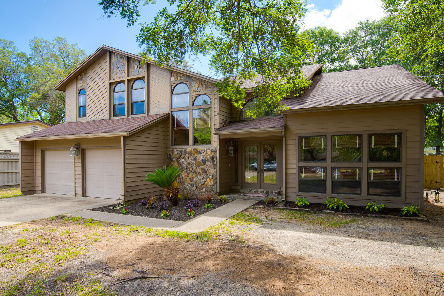 GARNIERS HEIGHTS 1ST ADDN - Residential