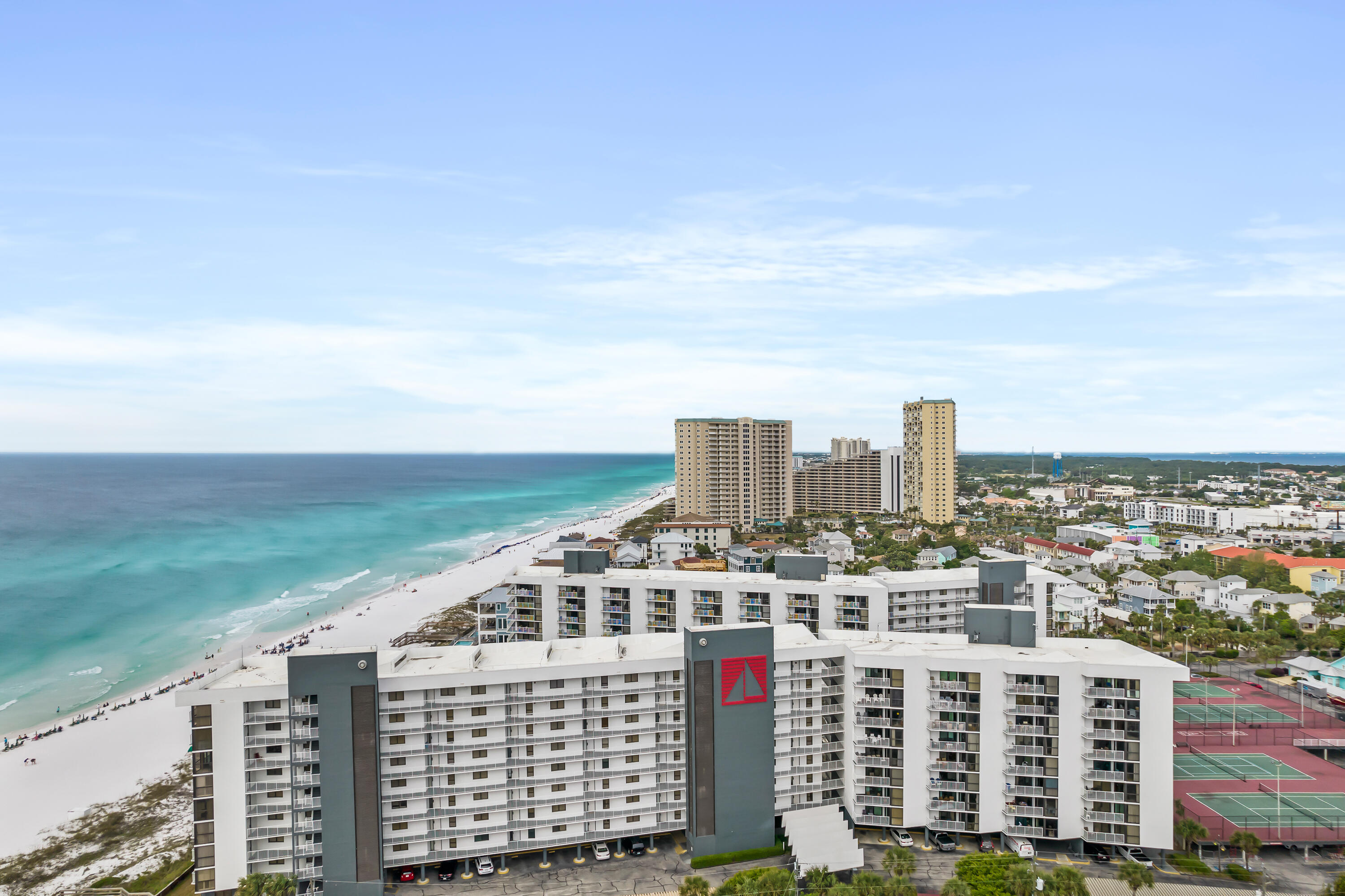 MAINSAIL CONDO PH 3 - Residential