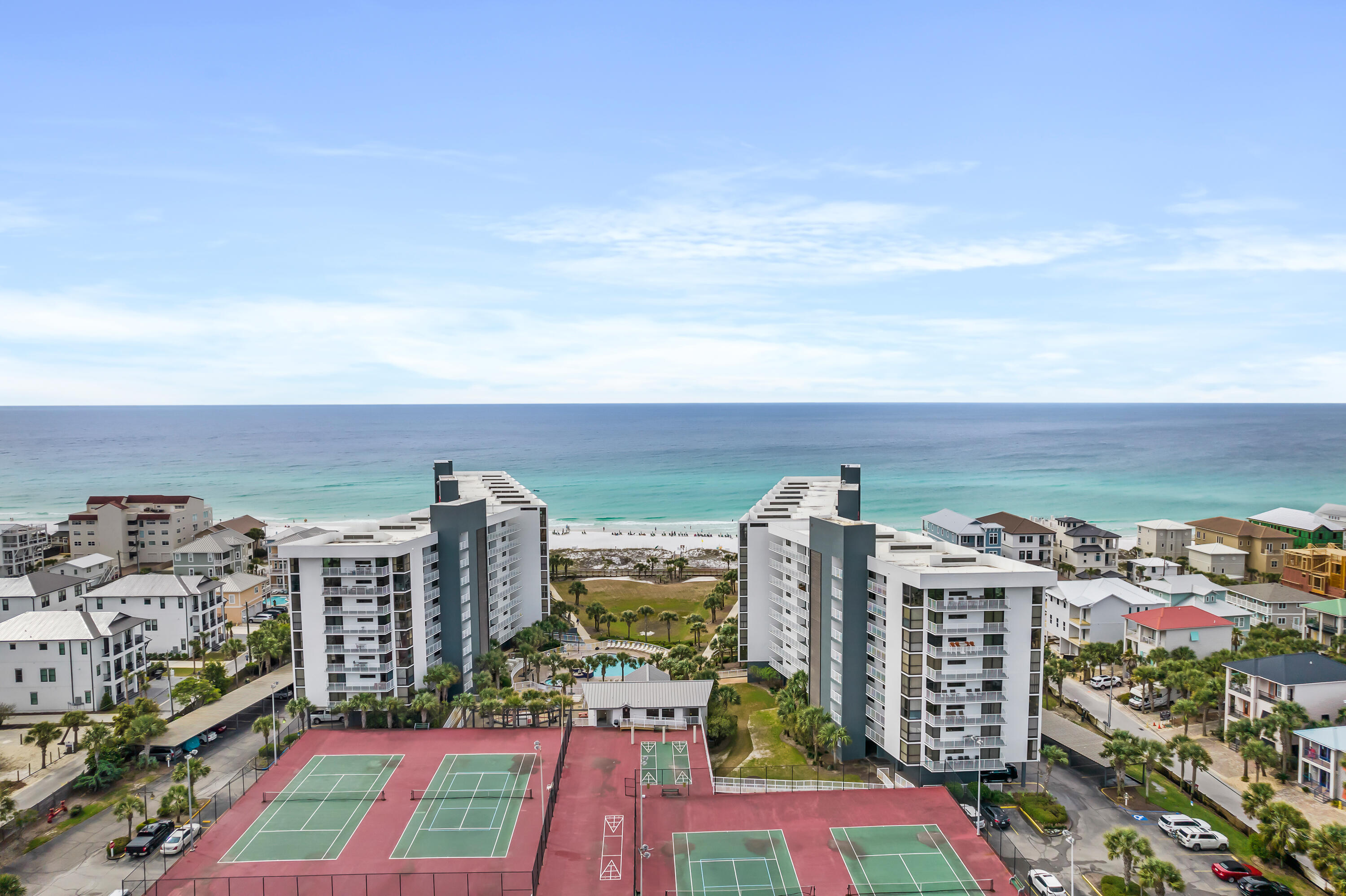 MAINSAIL CONDO PH 3 - Residential