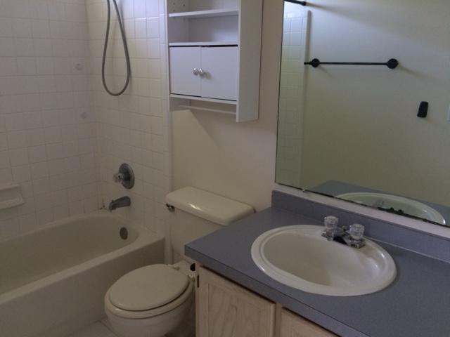 FOREST OAKS PH 2 LOT 4 BLK B - Residential