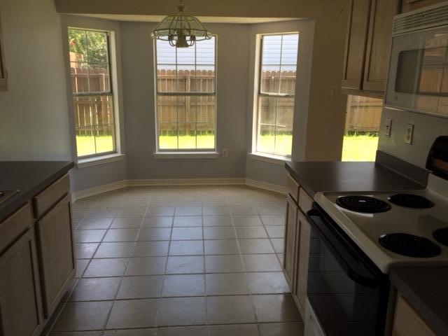 FOREST OAKS PH 2 LOT 4 BLK B - Residential