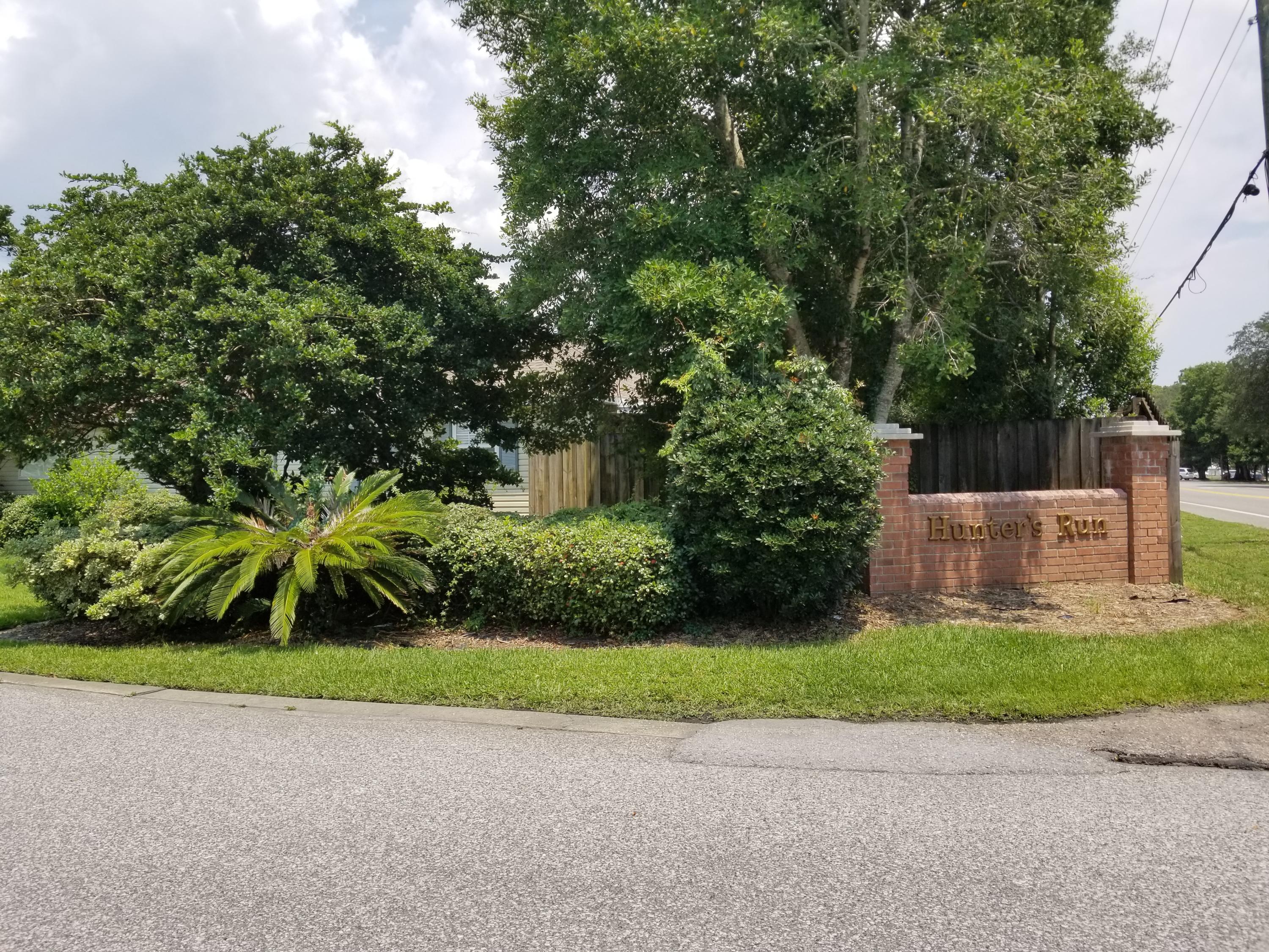 HUNTERS RUN S/D - Residential