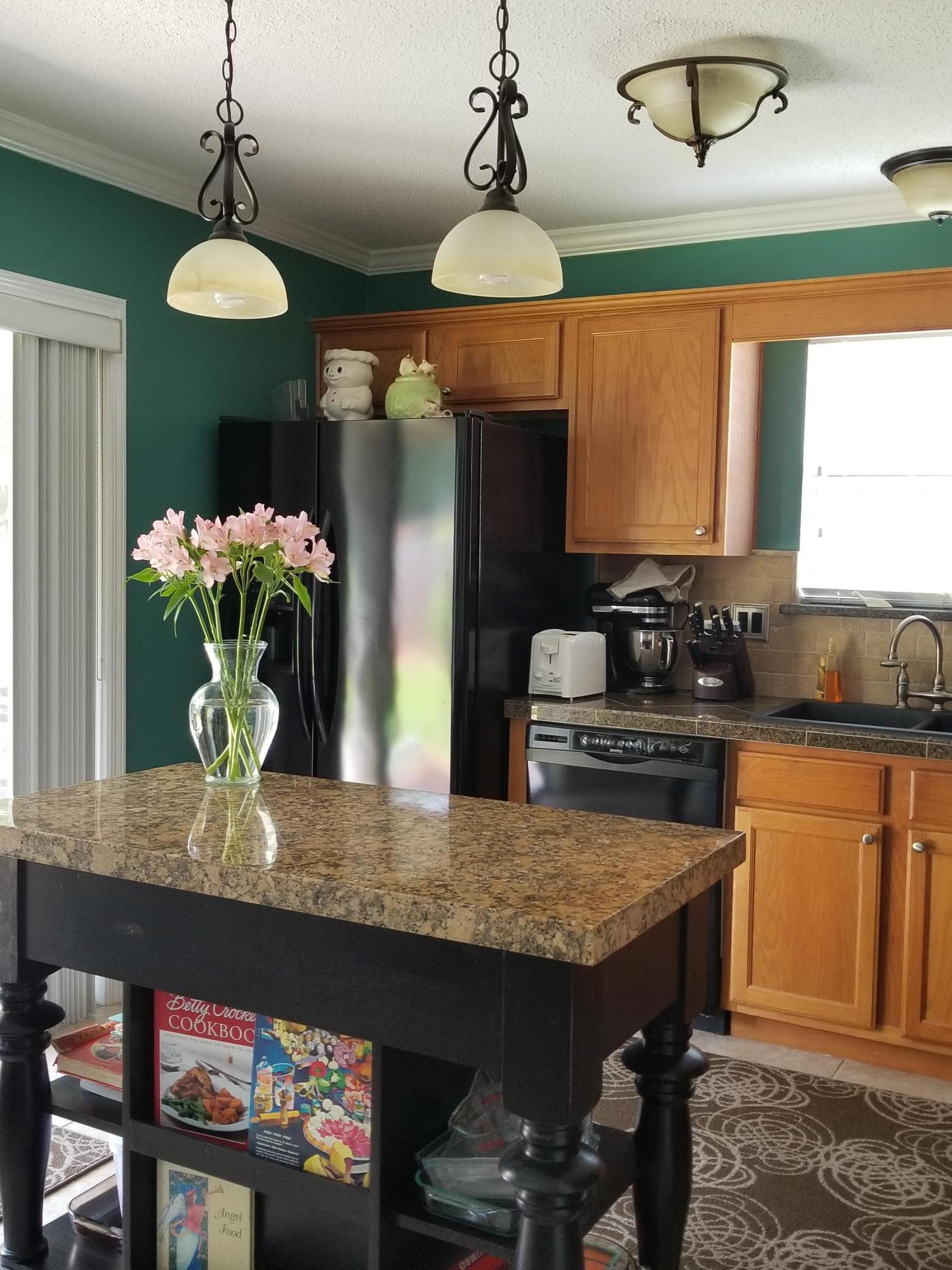 HUNTERS RUN S/D - Residential