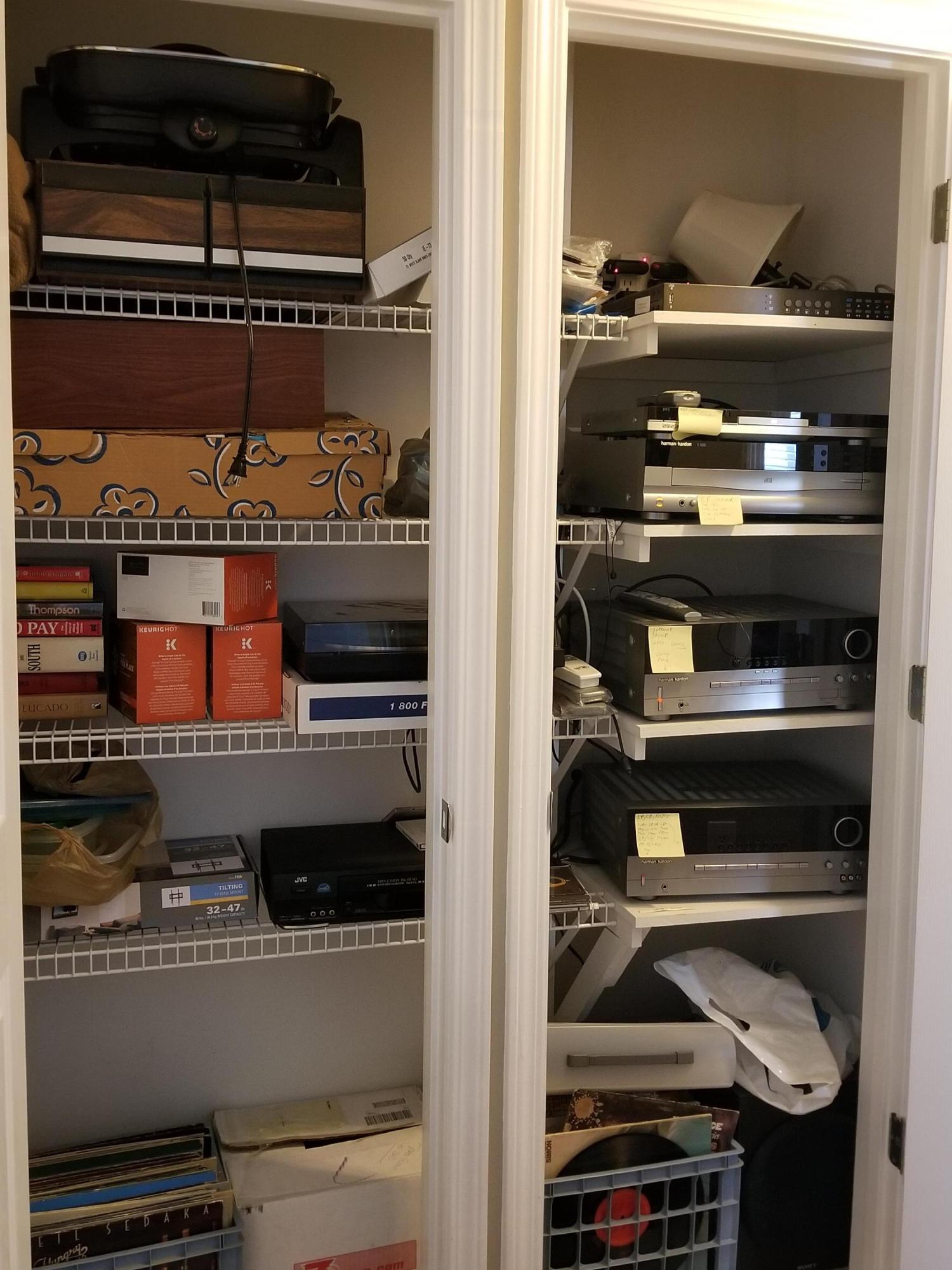 HUNTERS RUN S/D - Residential