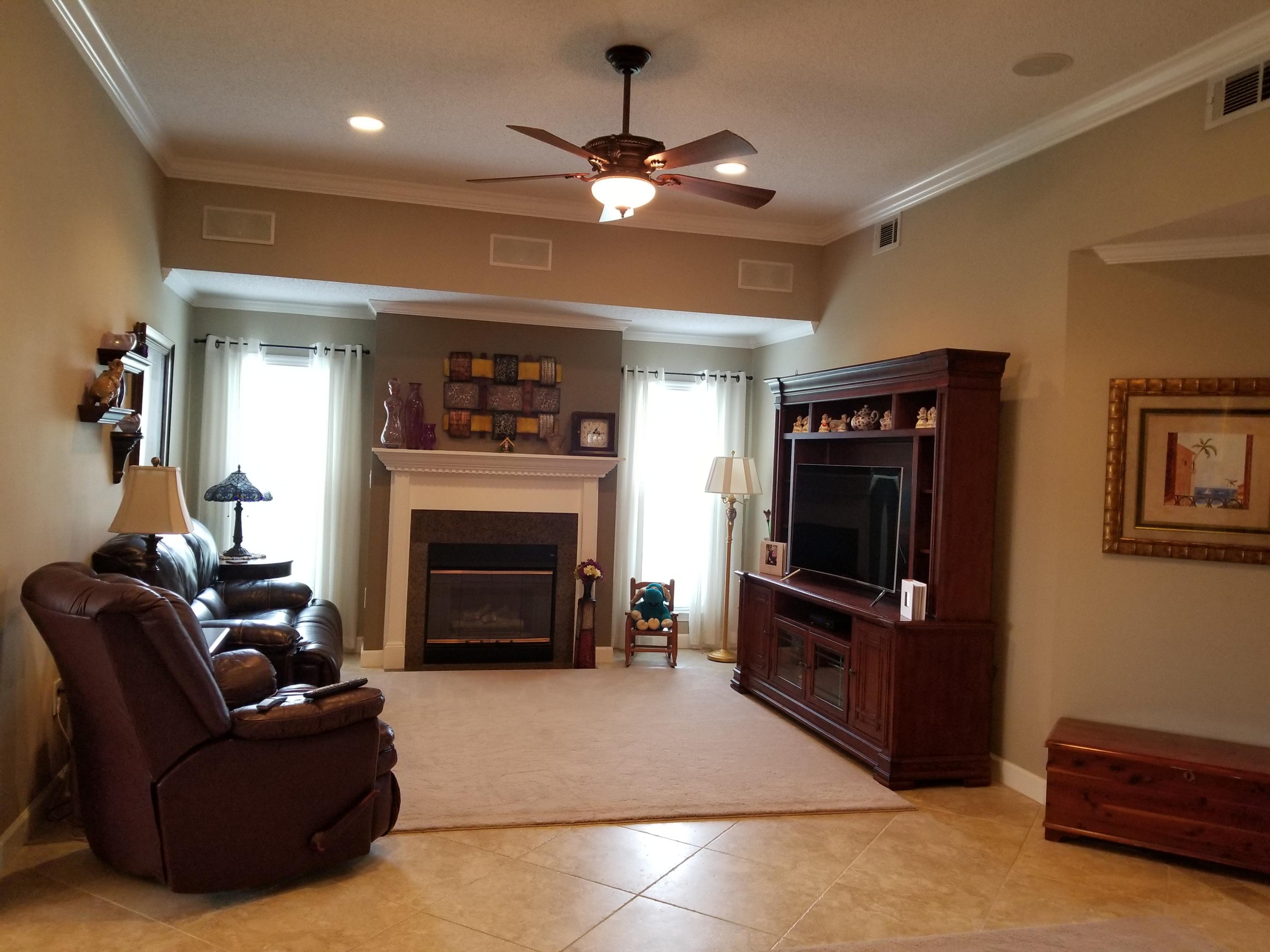 HUNTERS RUN S/D - Residential