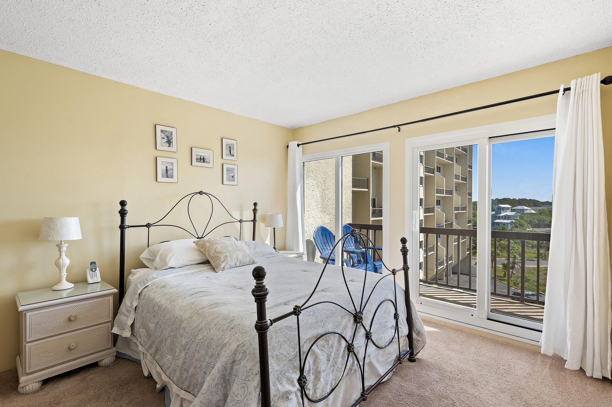 PINNACLE PORT - Residential