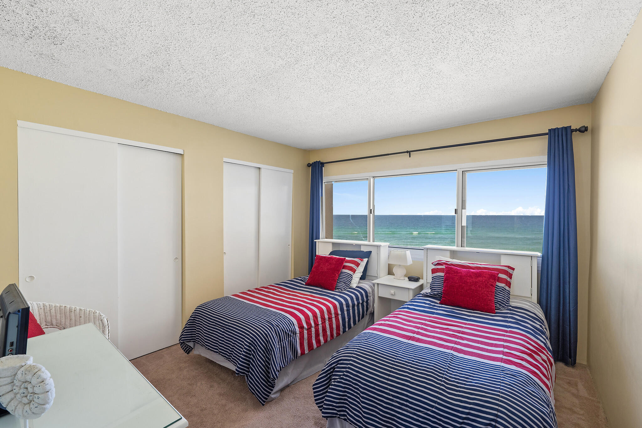 PINNACLE PORT - Residential