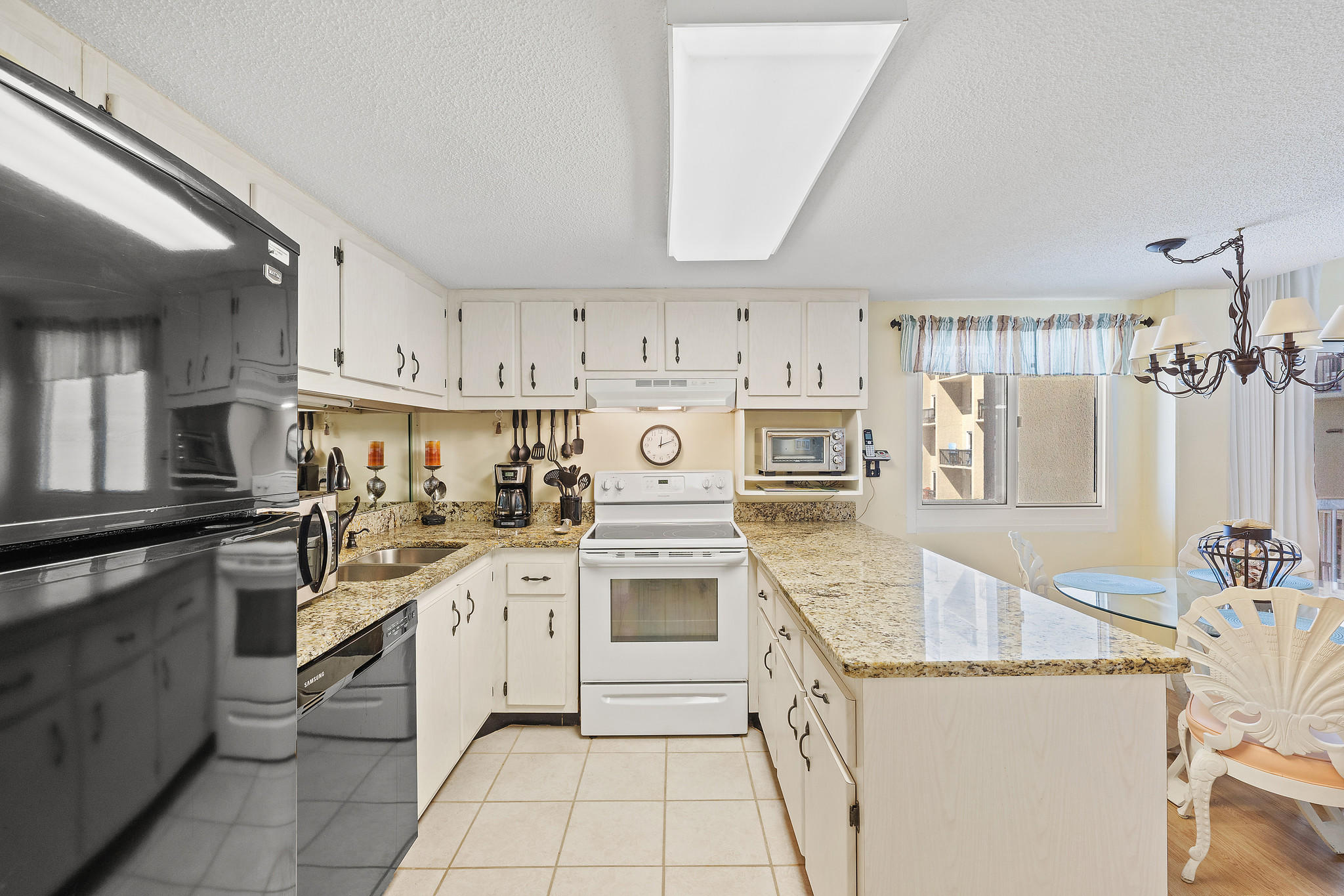 PINNACLE PORT - Residential