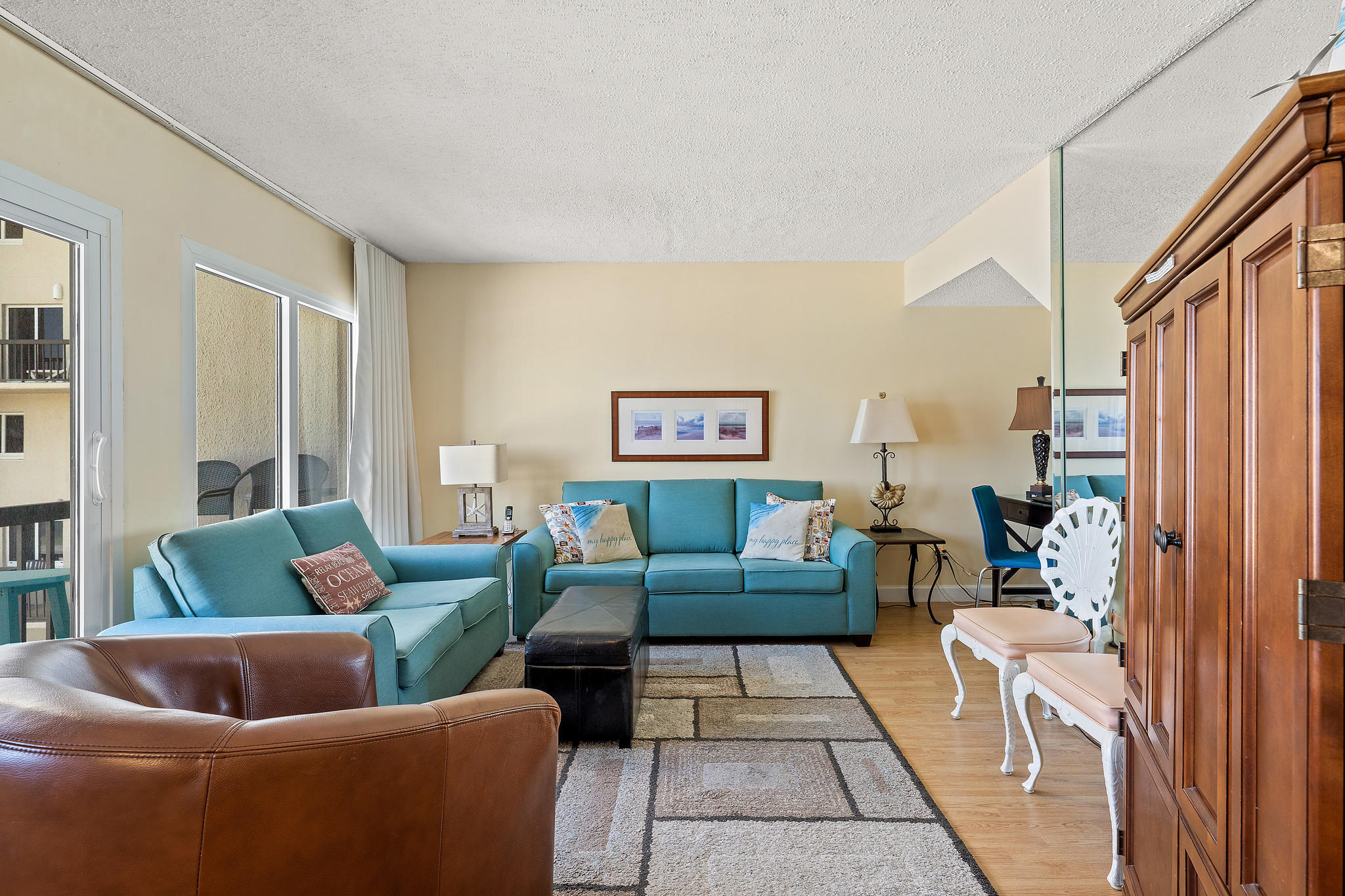 PINNACLE PORT - Residential