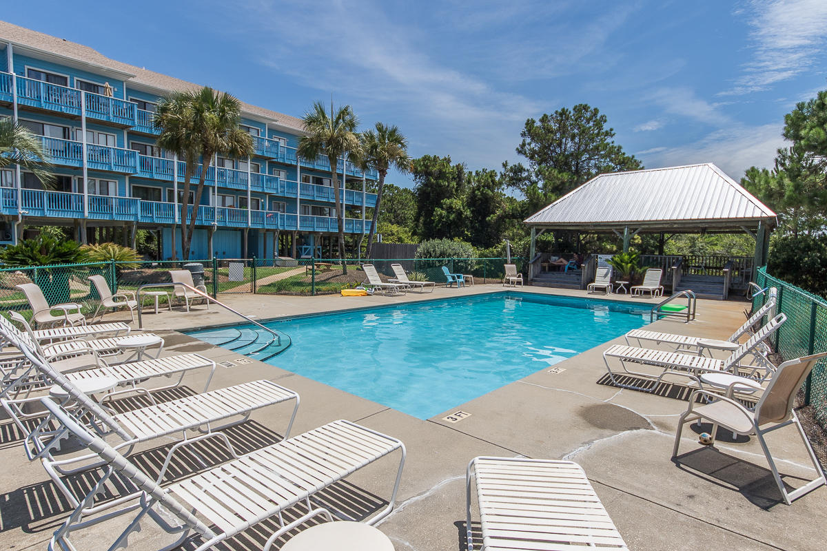 BEACHFRONT 2 - Residential