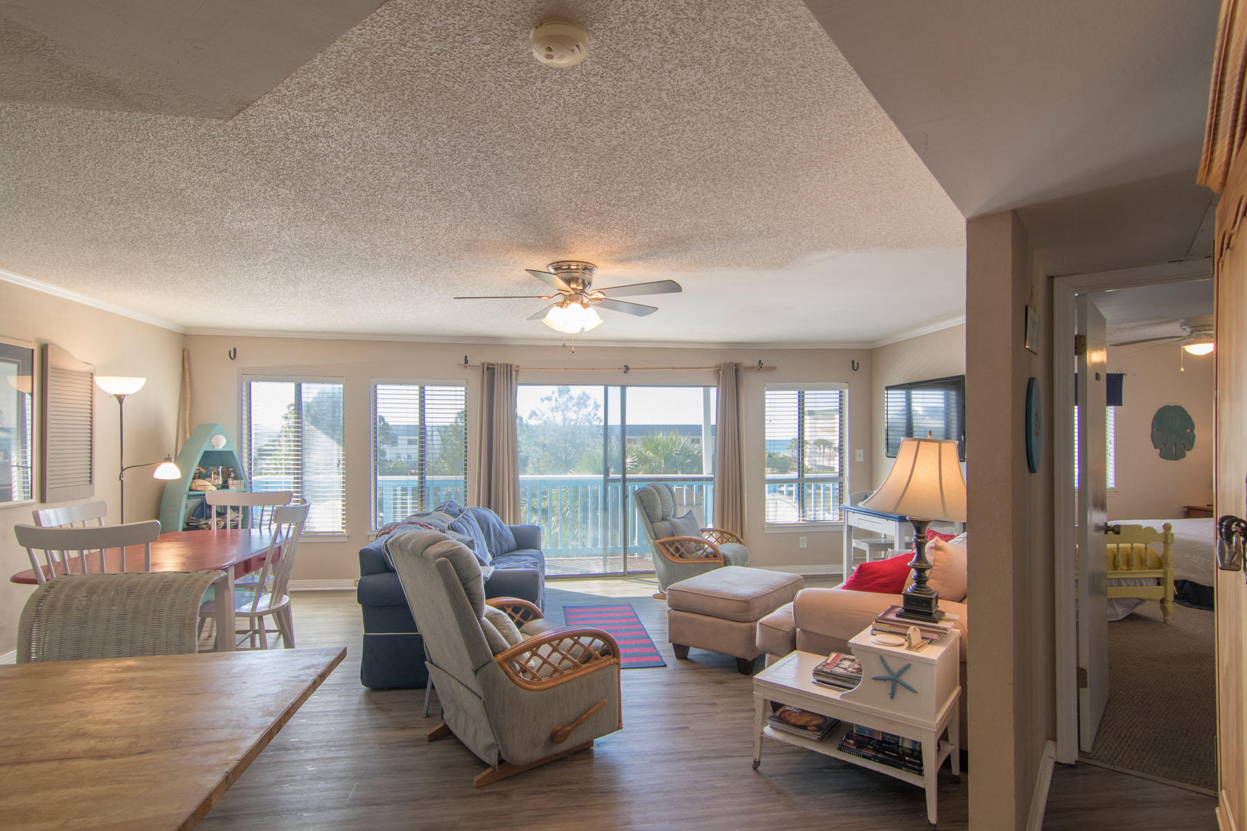 BEACHFRONT 2 - Residential