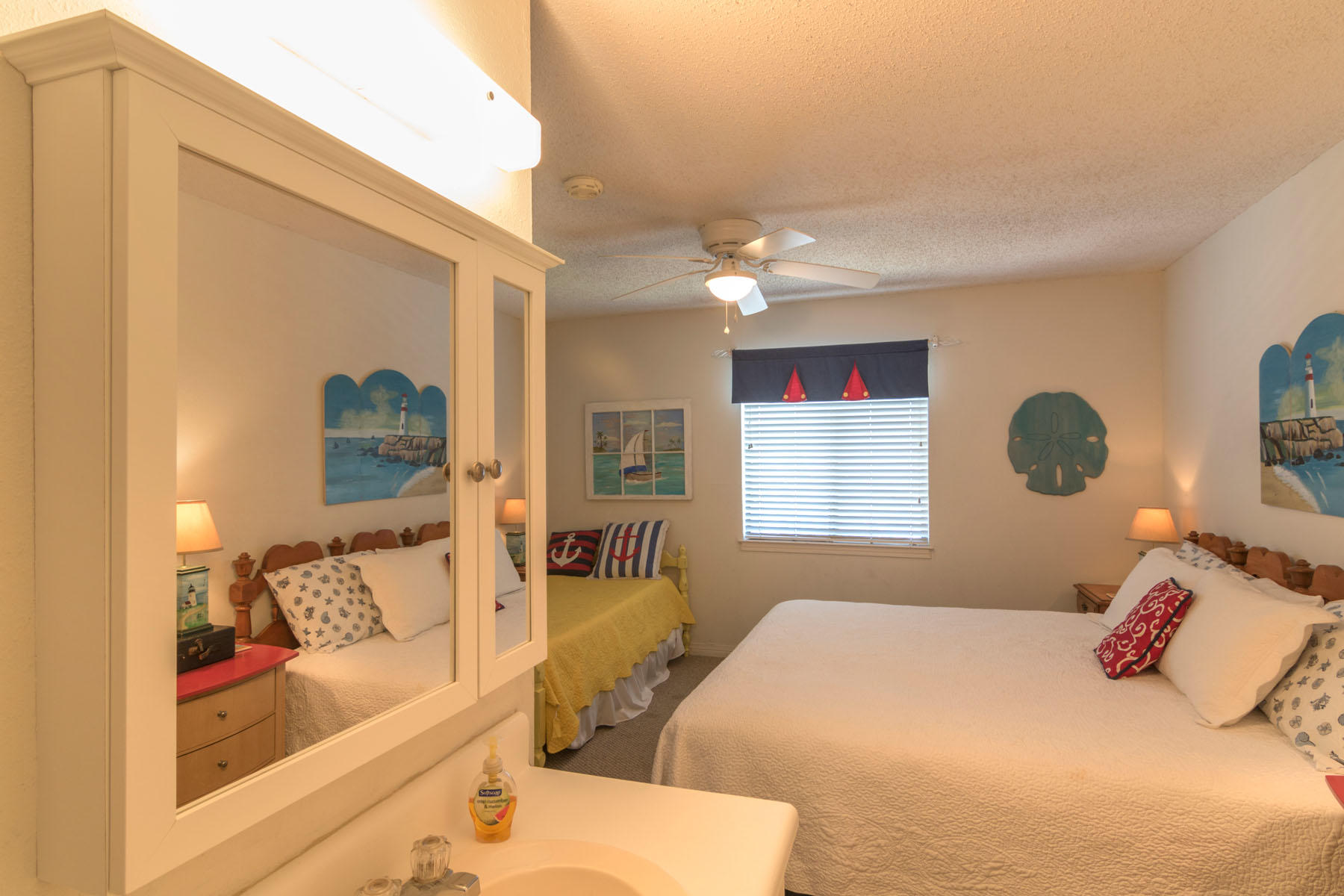 BEACHFRONT 2 - Residential