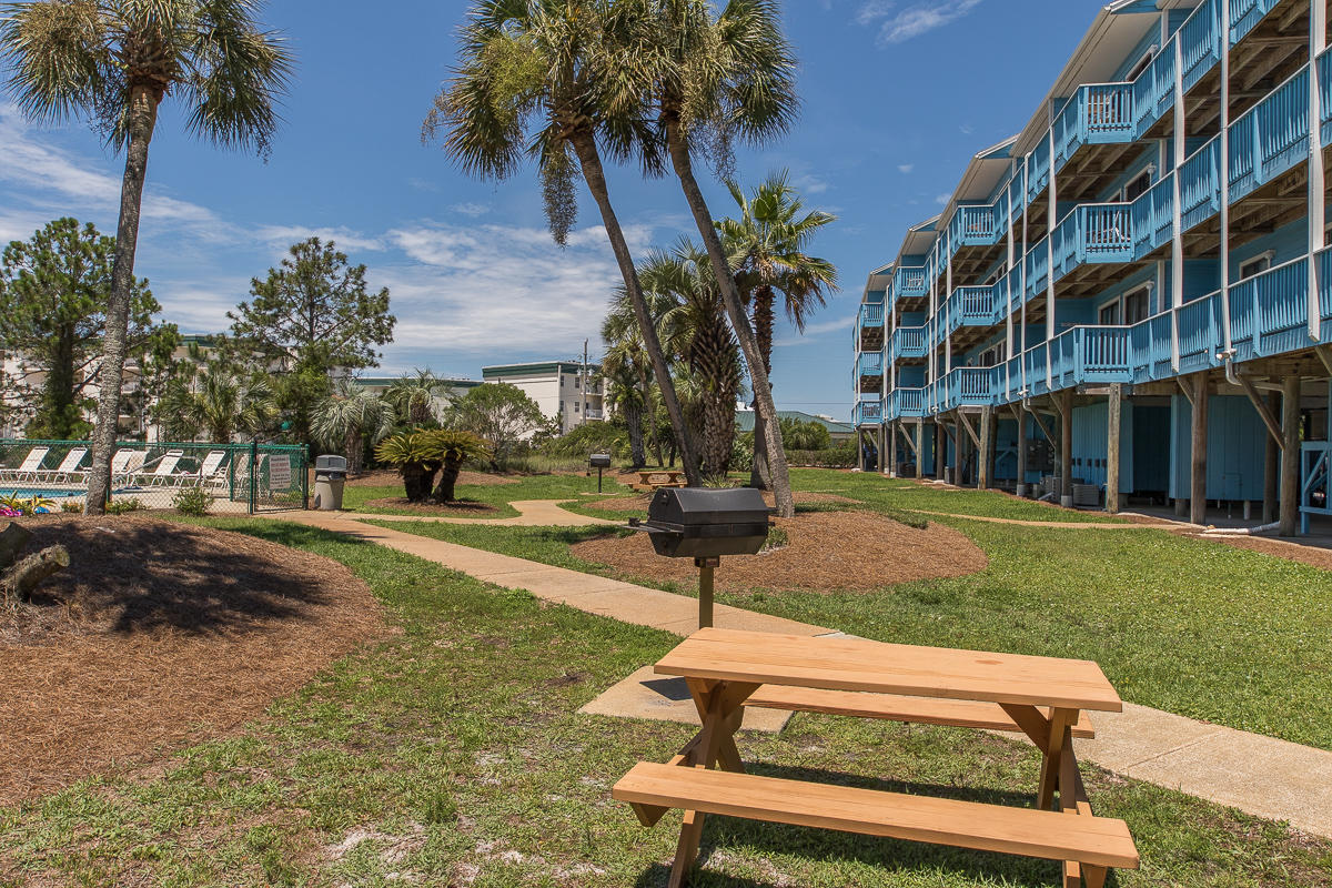 BEACHFRONT 2 - Residential