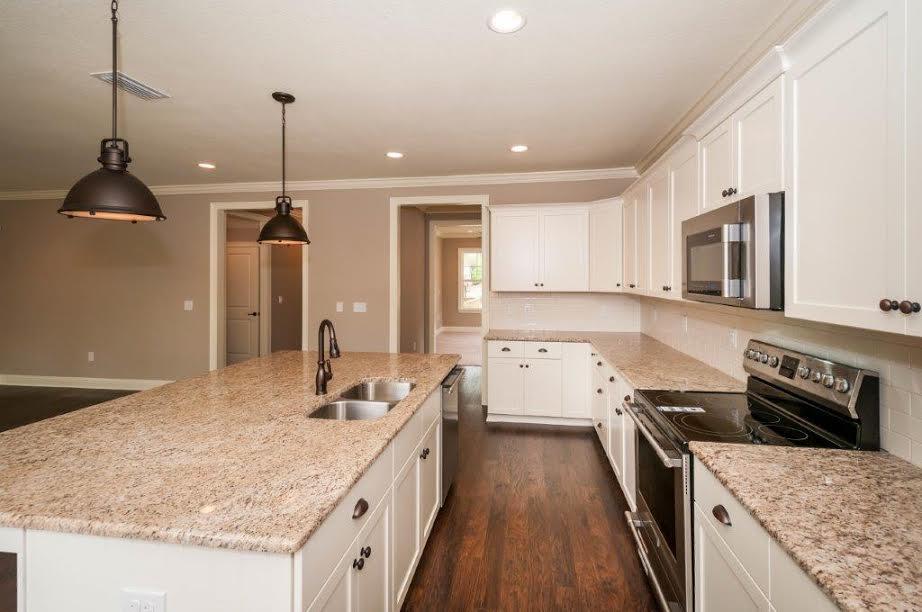 HATTIES GROVE - Residential