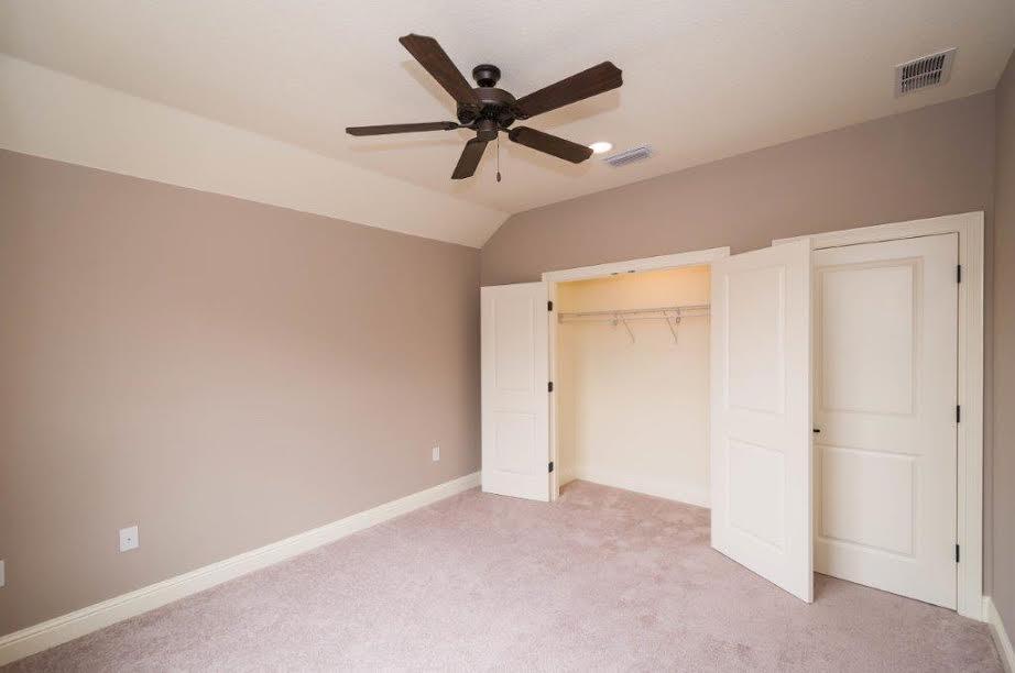 HATTIES GROVE - Residential