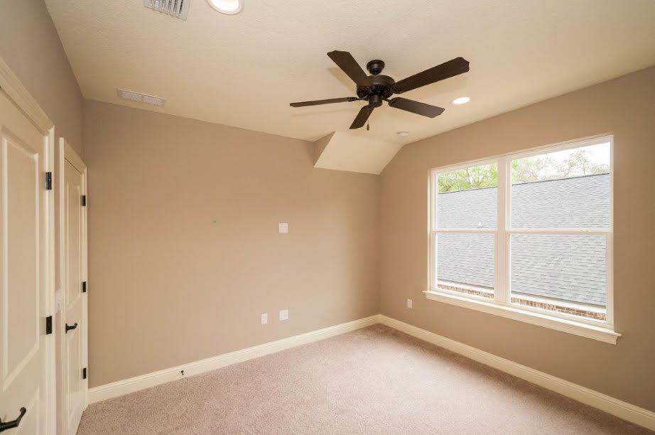 HATTIES GROVE - Residential