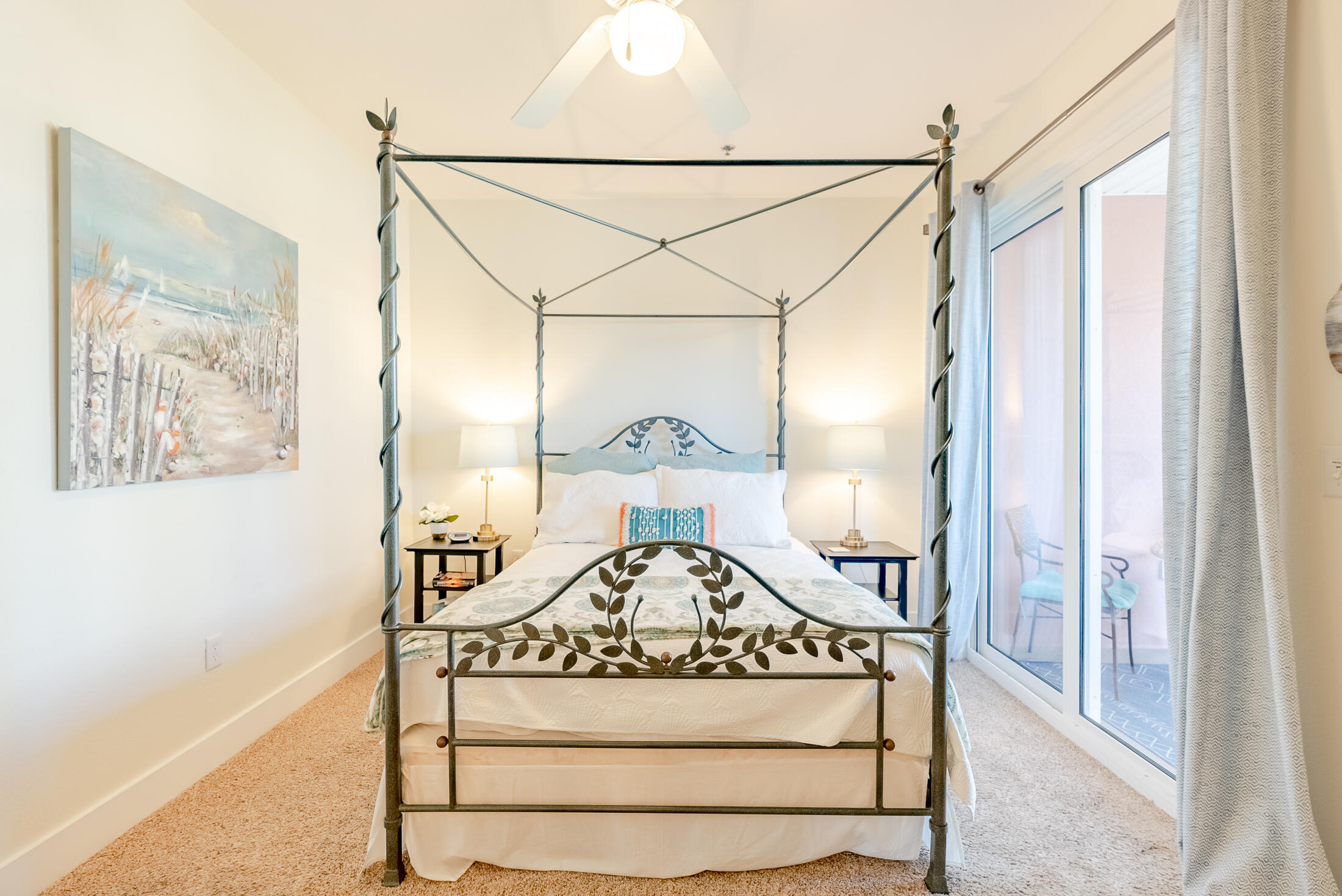 CASA DEL MAR - Residential