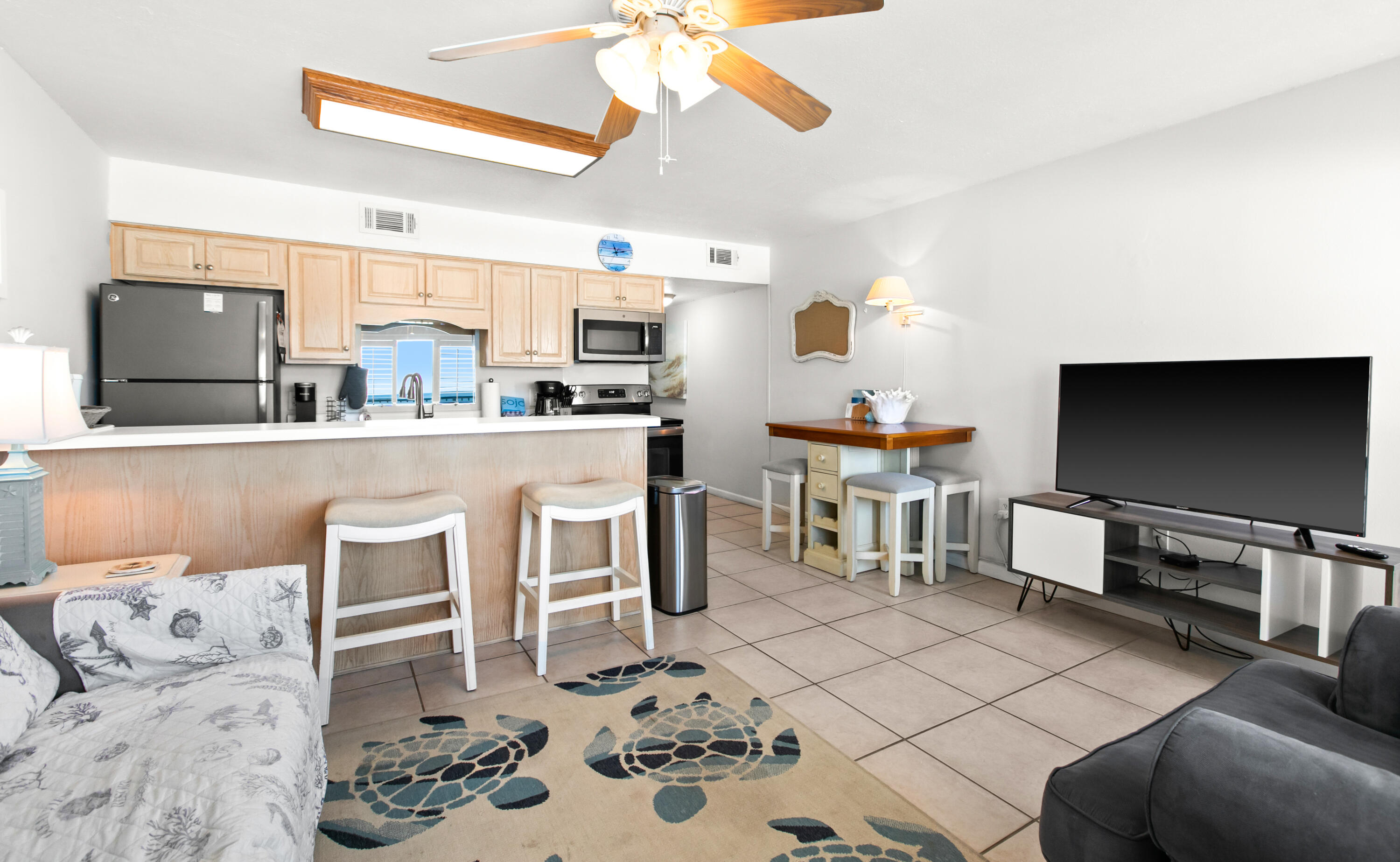 VISTA DEL MAR CONDO - Residential