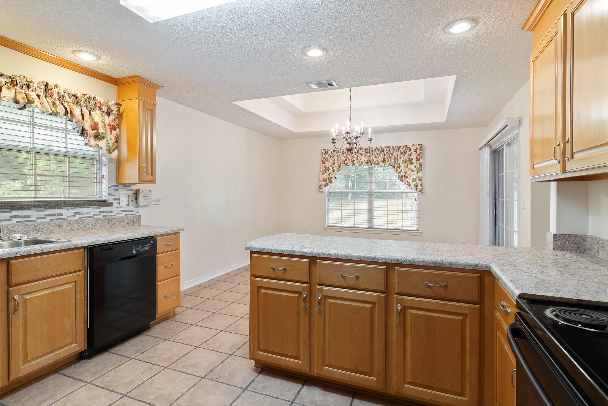 MATHISON CREEK EST@ KENNEDY LAKES PH 2 - Residential