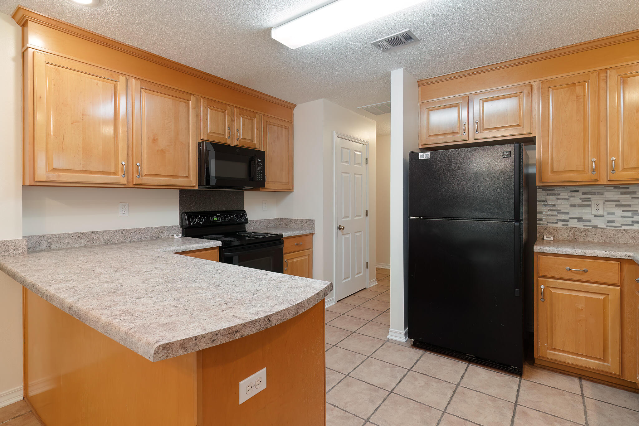 MATHISON CREEK EST@ KENNEDY LAKES PH 2 - Residential