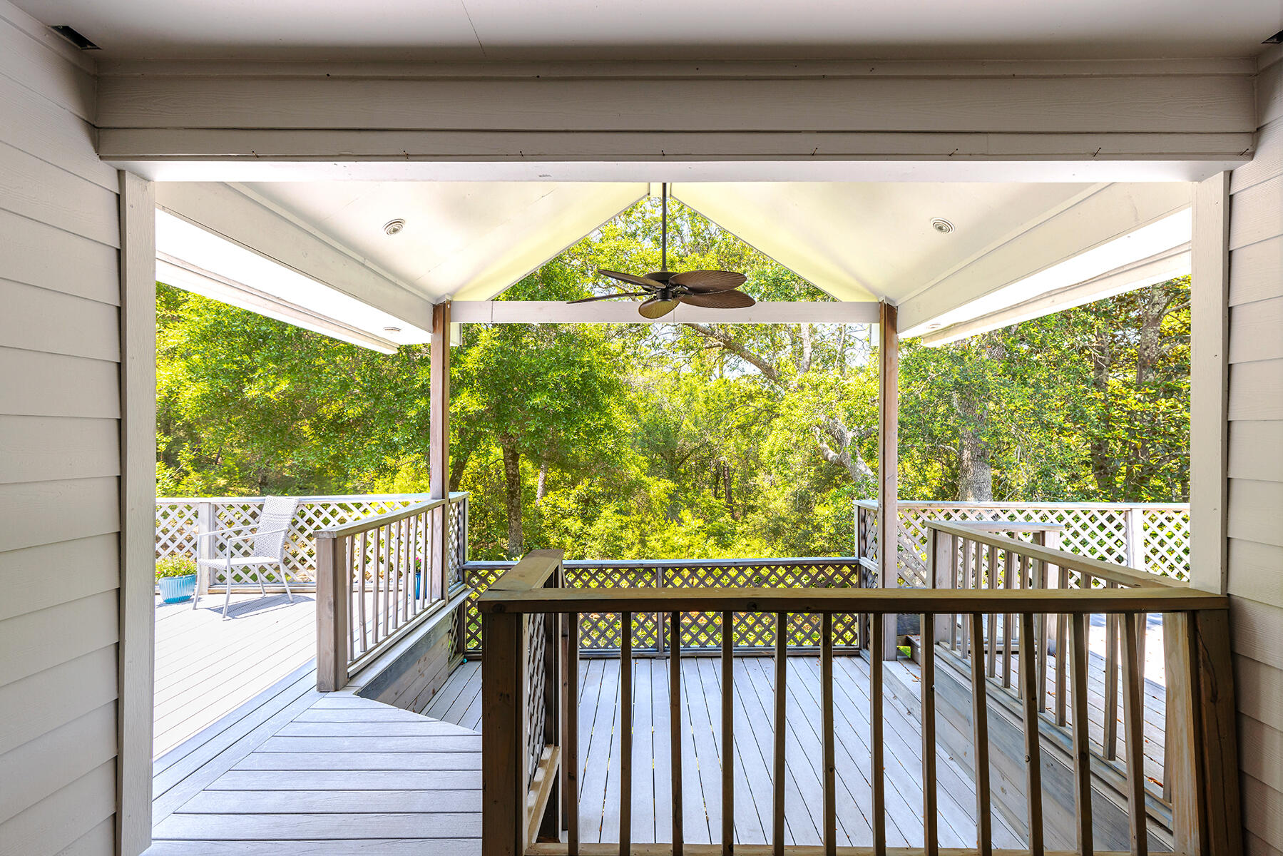 PARKWOOD ESTATES PH 1 BLUEWATER BAY - Residential