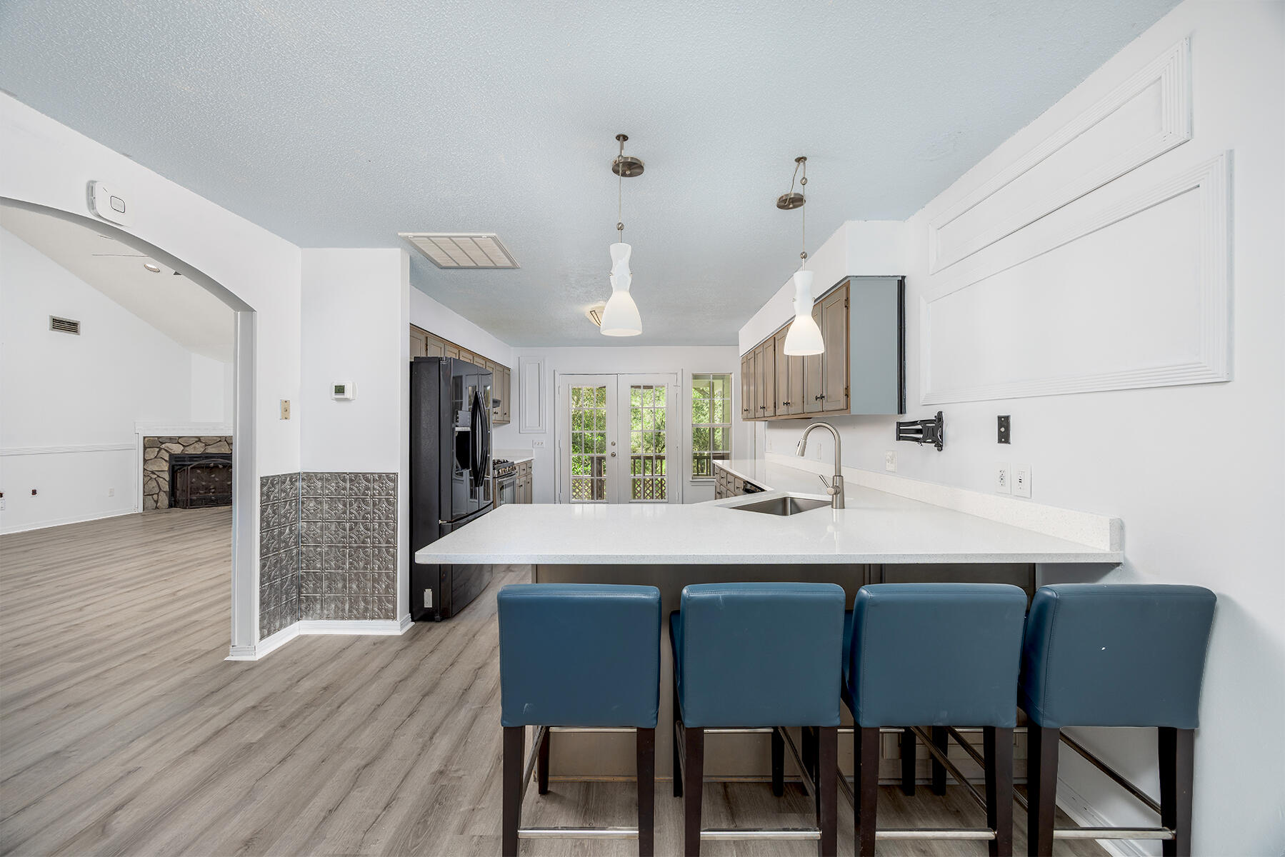 PARKWOOD ESTATES PH 1 BLUEWATER BAY - Residential