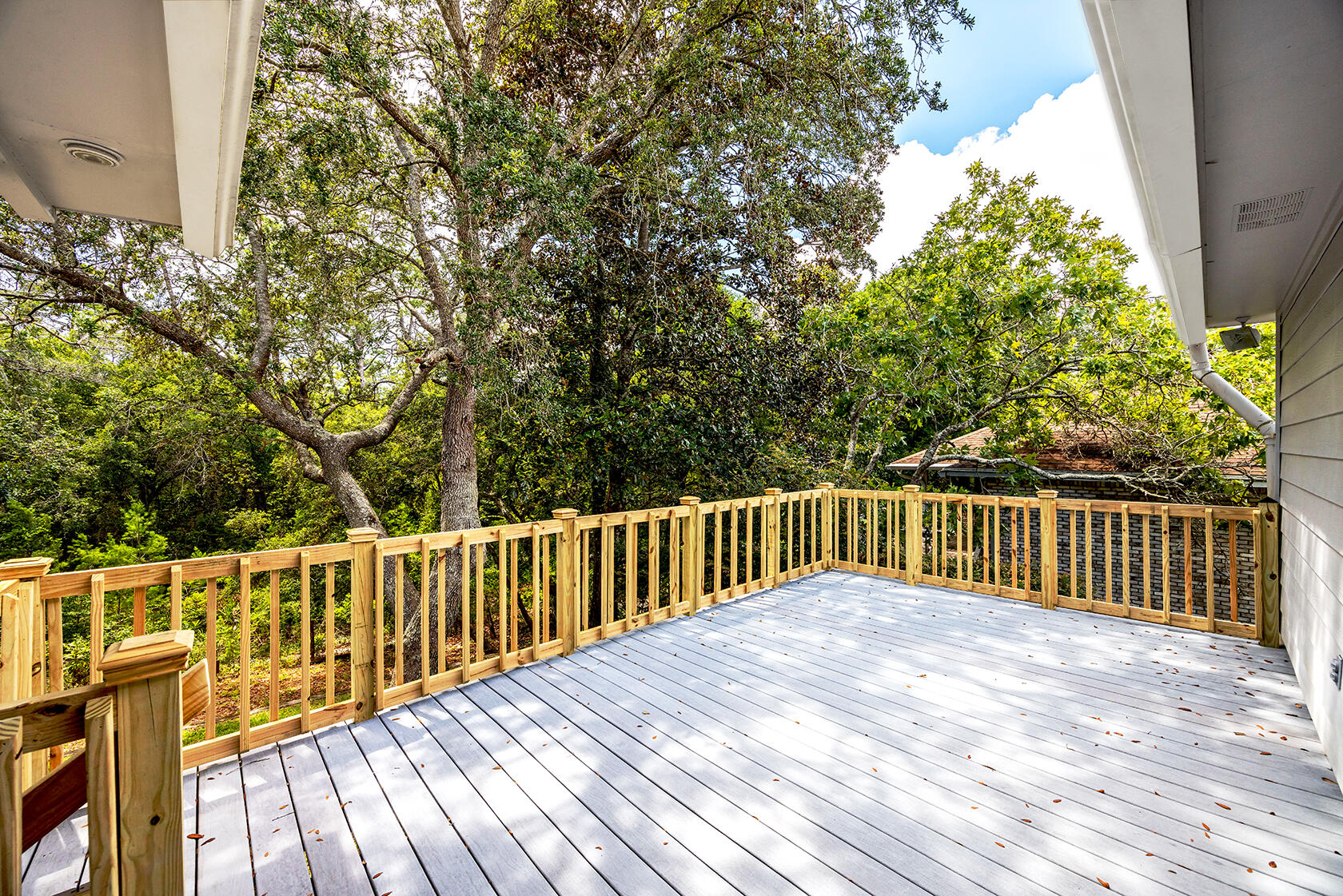PARKWOOD ESTATES PH 1 BLUEWATER BAY - Residential
