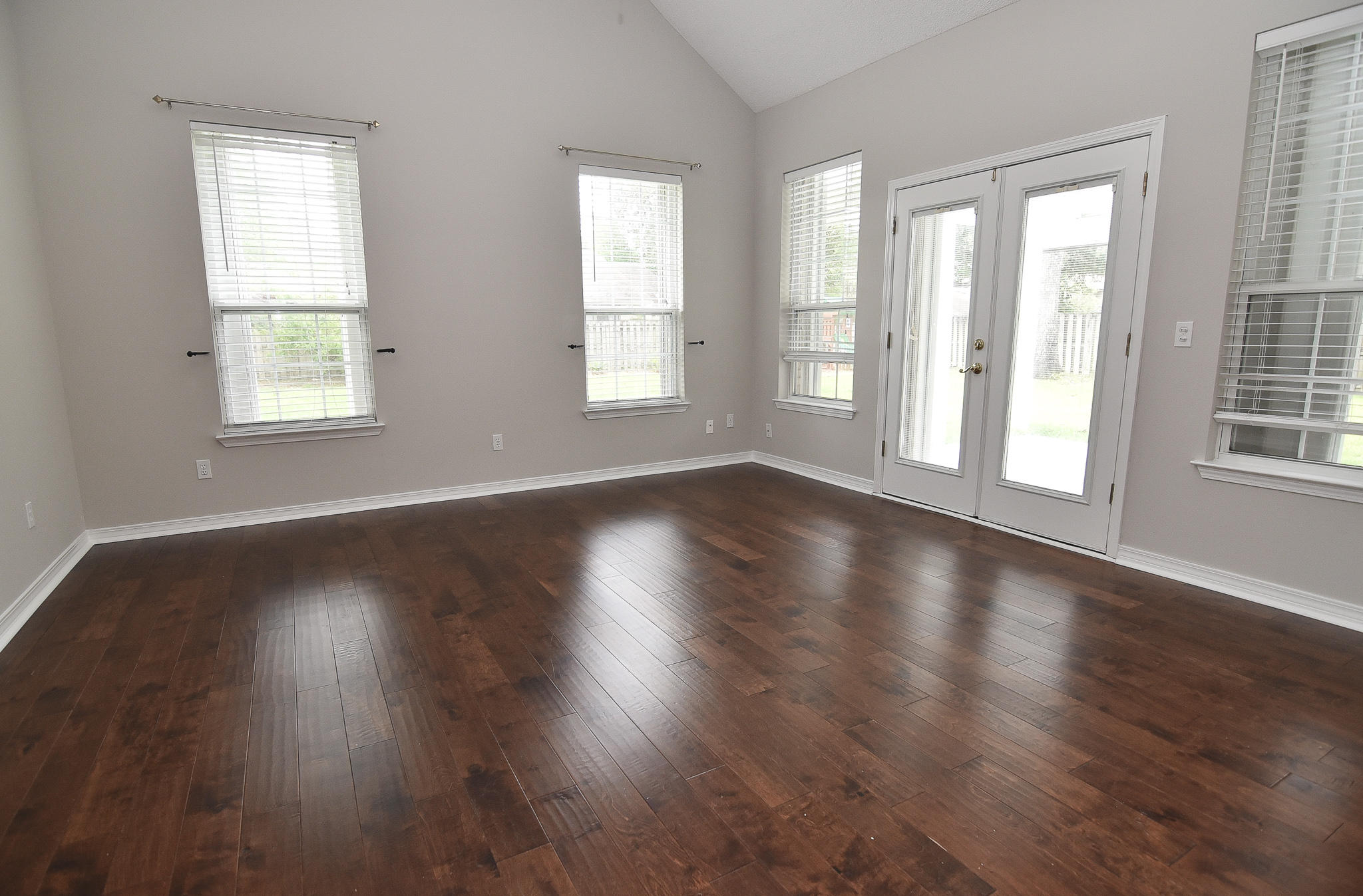 MAGNOLIA PLANTATION AT BLUEWATER BAY - Residential