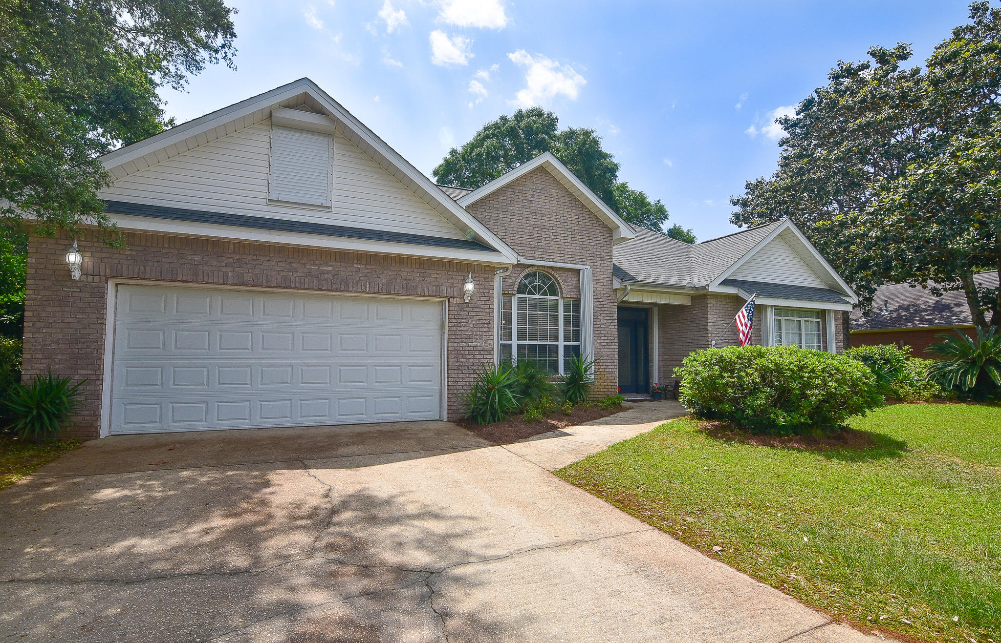 MAGNOLIA PLANTATION AT BLUEWATER BAY - Residential