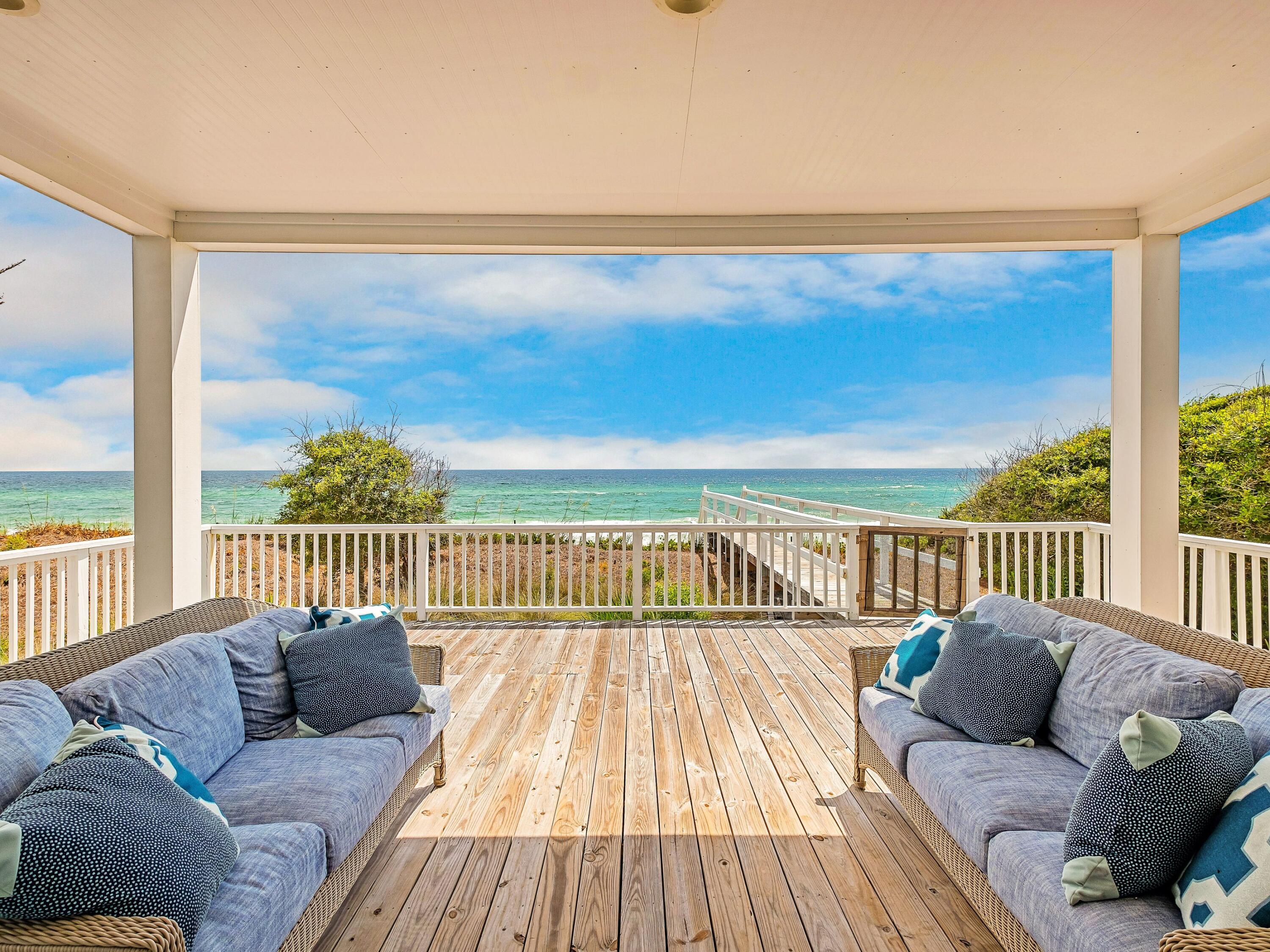 PELICAN POINTE AT CAMP CREEK - Residential