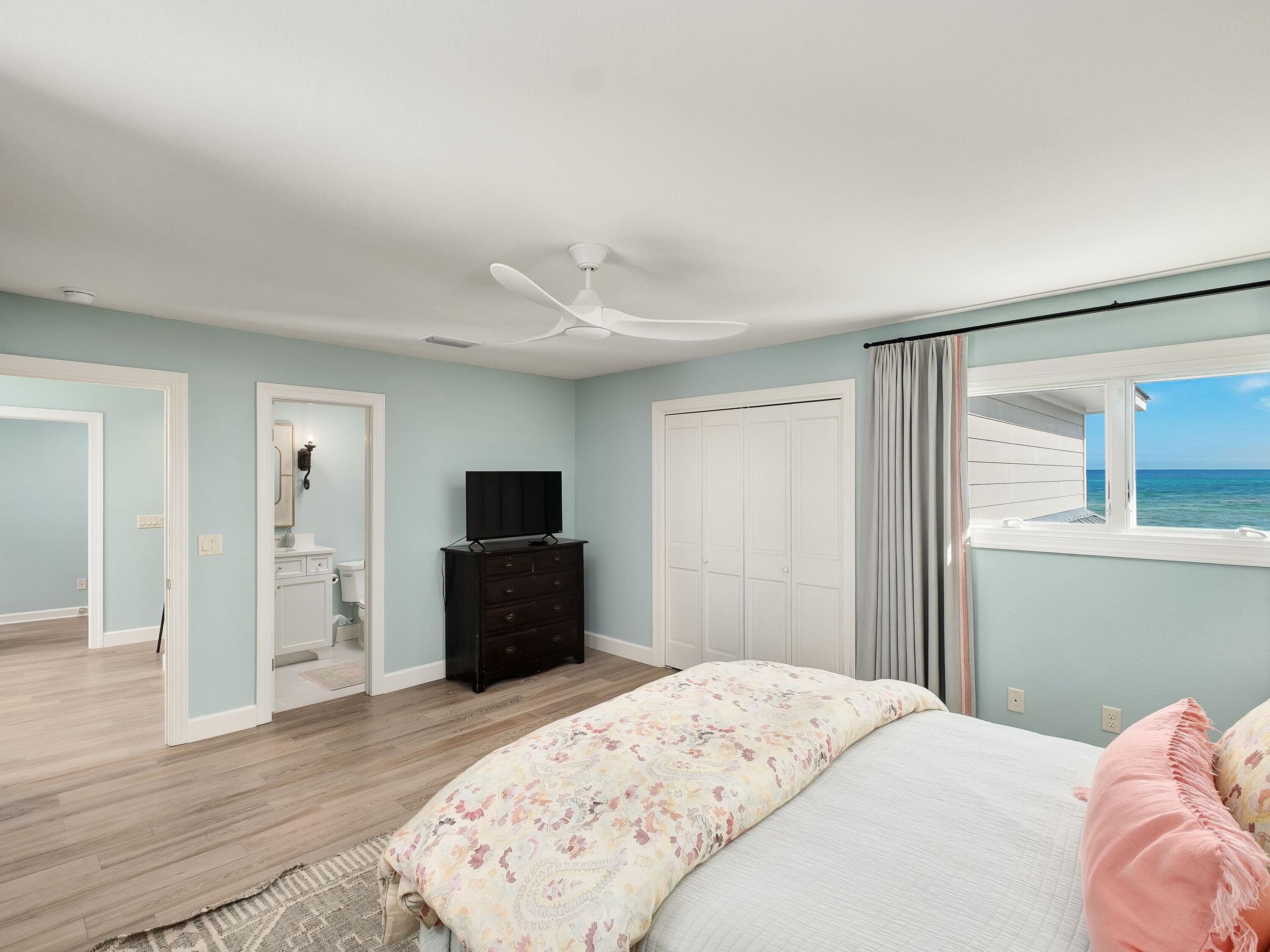 PELICAN POINTE AT CAMP CREEK - Residential